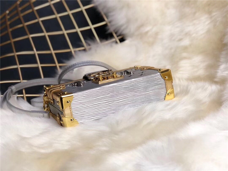 LOUIS-VUITTON-PETITE-MALLE-EPI-METALLIC-SILVER-M54652_4 LOUIS VUITTON PETITE MALLE EPI METALLIC SILVER M54652 4