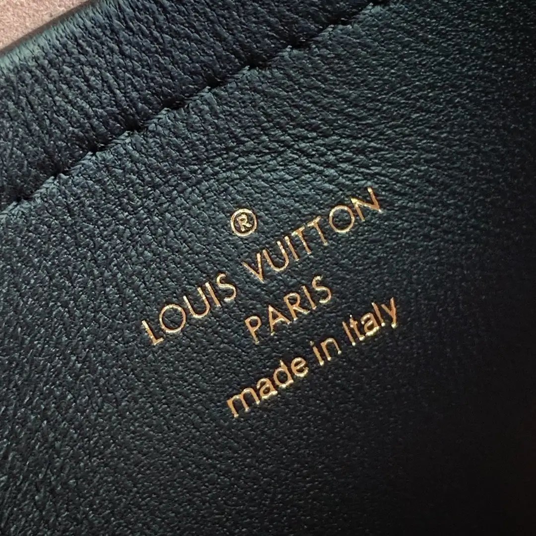 LOUIS VUITTON POCHETTE COUSSIN HANDBAG MONOGRAM-EMBOSSED LAMBSKIN BLACK M80742_06 LOUIS VUITTON POCHETTE COUSSIN HANDBAG MONOGRAM EMBOSSED LAMBSKIN BLACK M80742 06
