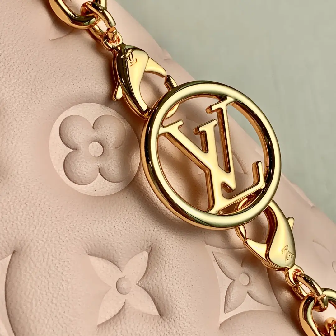 LOUIS VUITTON POCHETTE COUSSIN HANDBAG MONOGRAM-EMBOSSED LAMBSKIN PINK M80996_6 LOUIS VUITTON POCHETTE COUSSIN HANDBAG MONOGRAM EMBOSSED LAMBSKIN PINK M80996 6