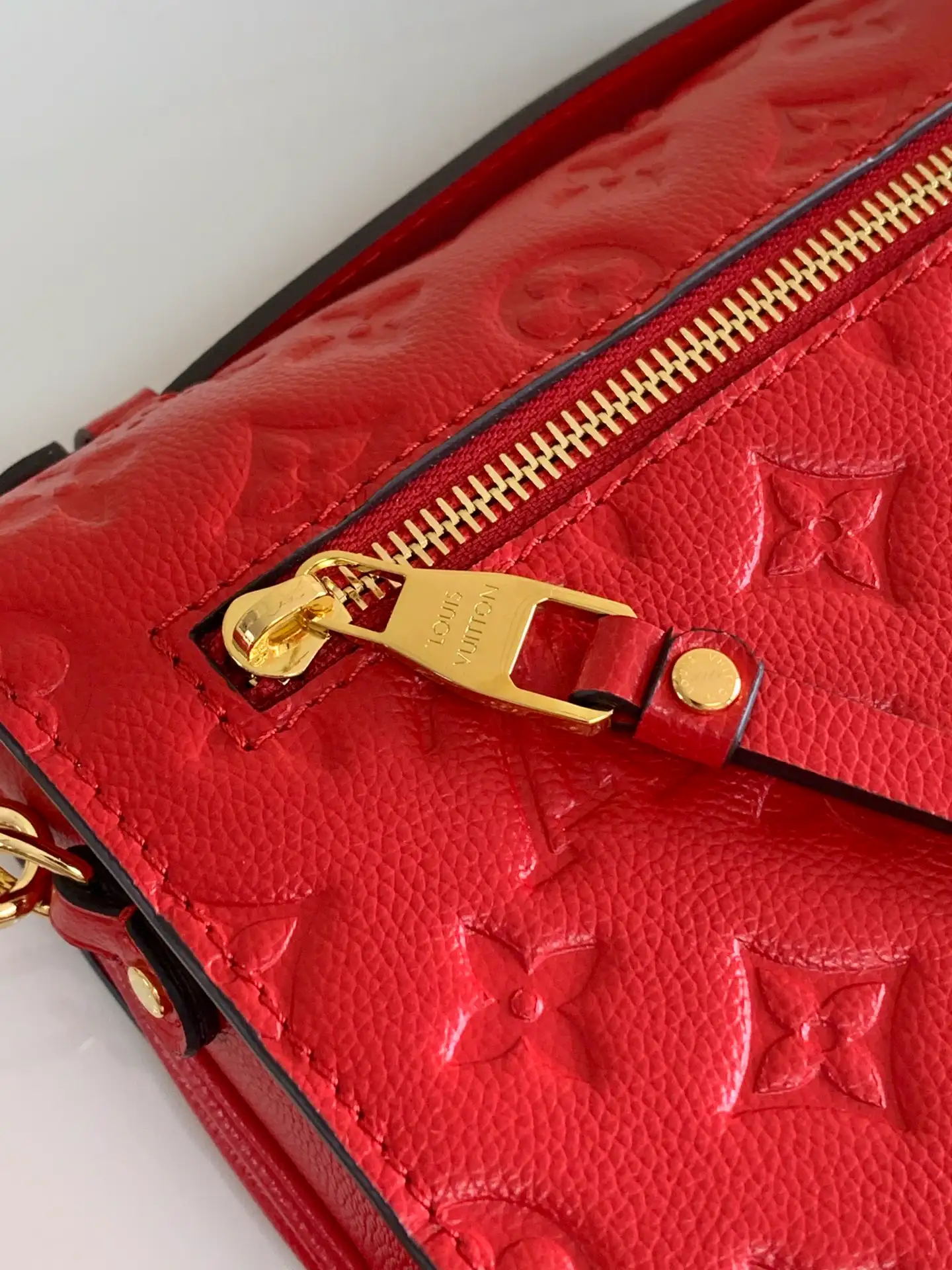 LOUIS VUITTON POCHETTE MÉTIS HANDBAG GRAINED COWHIDE LEATHER RED M44155_8 LOUIS VUITTON POCHETTE METIS HANDBAG GRAINED COWHIDE LEATHER RED M44155 8