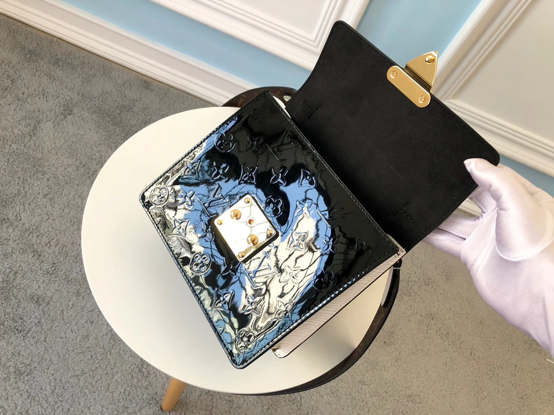 LOUIS VUITTON SPRING STREET HANDBAG DEBOSSED MONOGRAM VERNIS LEATHER BLACK M90375_05 LOUIS VUITTON SPRING STREET HANDBAG DEBOSSED MONOGRAM VERNIS LEATHER BLACK M90375 05