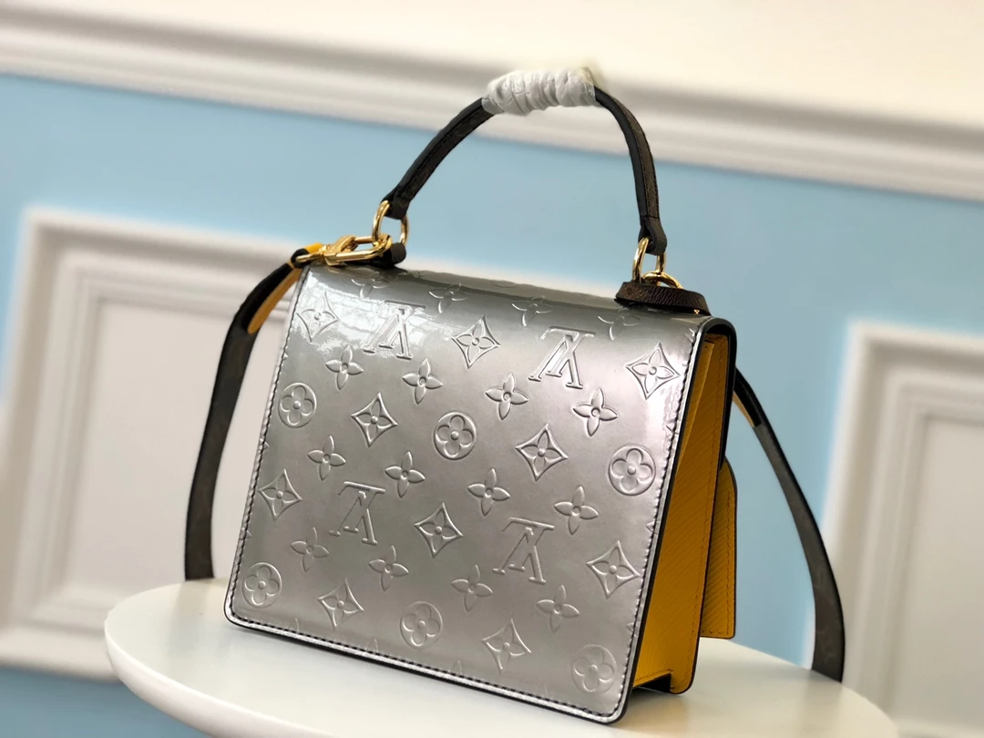 LOUIS VUITTON SPRING STREET HANDBAG DEBOSSED MONOGRAM VERNIS LEATHER SILVER M90376_3 LOUIS VUITTON SPRING STREET HANDBAG DEBOSSED MONOGRAM VERNIS LEATHER SILVER M90376 3