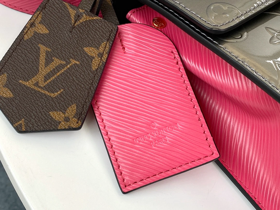 LOUIS-VUITTON-SPRING-STREET-MONOGRAM-VERNIS-CHAMPAGNE-M90502_8 LOUIS VUITTON SPRING STREET MONOGRAM VERNIS CHAMPAGNE M90502 8