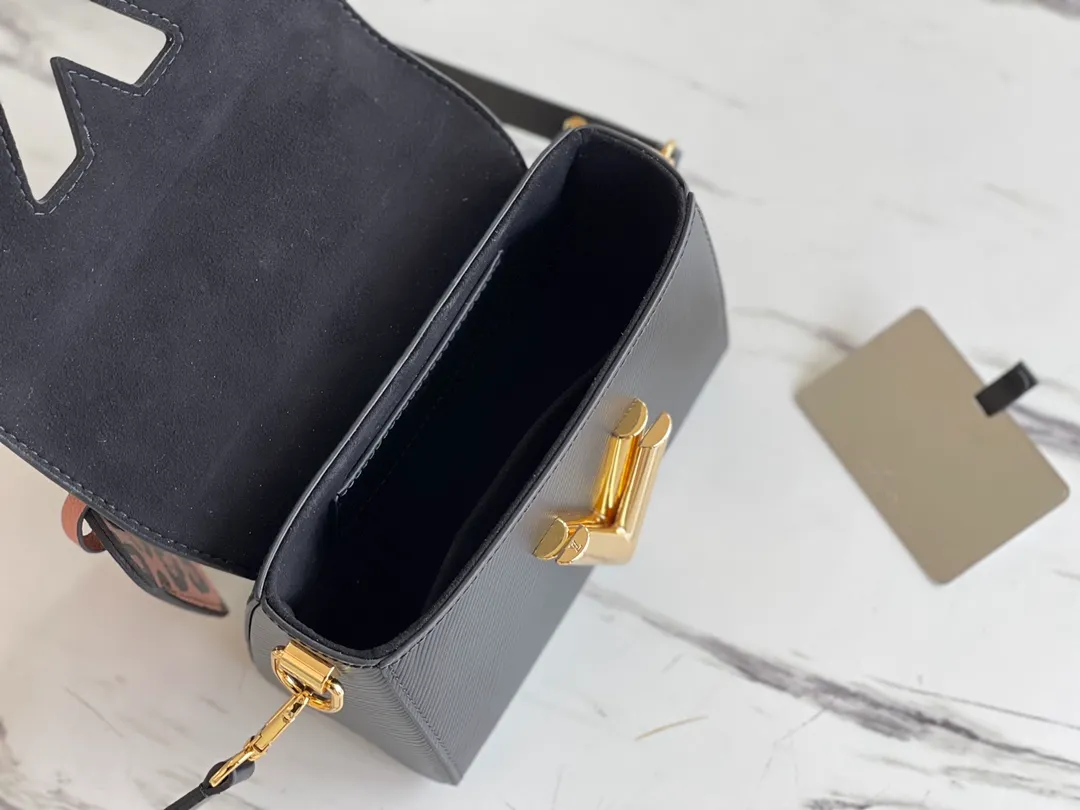 LOUIS VUITTON TWIST MM HANDBAG EPI GRAINED LEATHER BLACK M58568_5 LOUIS VUITTON TWIST MM HANDBAG EPI GRAINED LEATHER BLACK M58568 5
