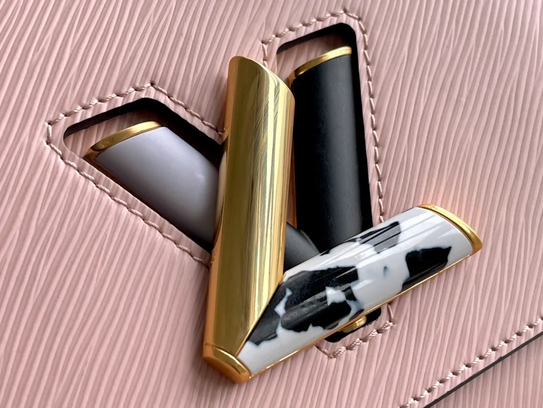 LOUIS VUITTON TWIST PM HANDBAG EPI GRAINED LEATHER PINK M58566_06 LOUIS VUITTON TWIST PM HANDBAG EPI GRAINED LEATHER PINK M58566 06