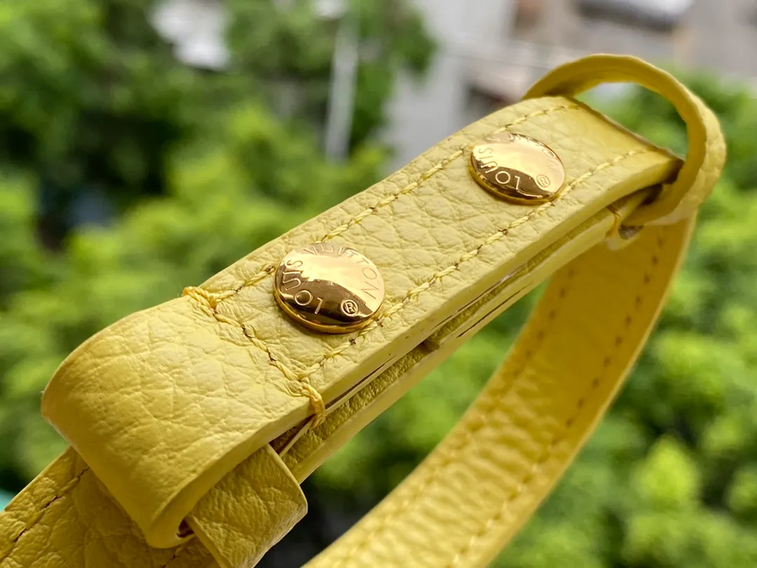 LOUIS VUITTON TWIST PM HANDBAG TAURILLON LEATHER SMOOTH CALFSKIN YELLOW M58571_8 LOUIS VUITTON TWIST PM HANDBAG TAURILLON LEATHER SMOOTH CALFSKIN YELLOW M58571 8