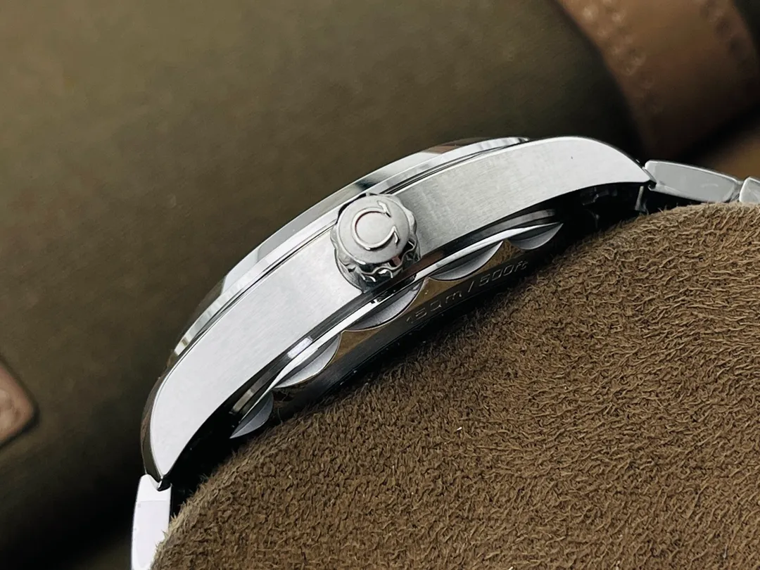OMEGA-SEAMASTER-AQUA-TERRA-43-WORLDTIMER-STAINLESS-STEEL-220.10.43.22.03.001_4 OMEGA SEAMASTER AQUA TERRA 43 WORLDTIMER STAINLESS STEEL 220.10.43.22.03.001 4