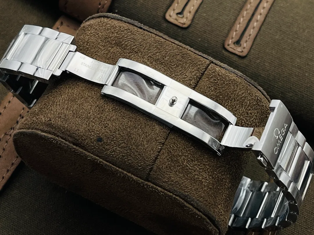 OMEGA-SEAMASTER-AQUA-TERRA-43-WORLDTIMER-STAINLESS-STEEL-220.10.43.22.03.001_7 OMEGA SEAMASTER AQUA TERRA 43 WORLDTIMER STAINLESS STEEL 220.10.43.22.03.001 7