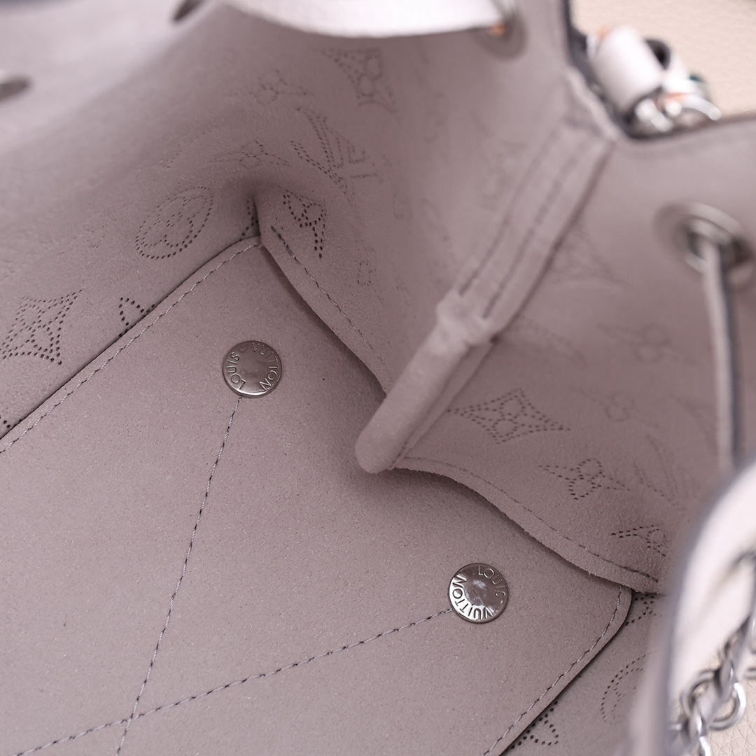 louis-vuitton-bella-mahina-leather-handbags-M58791_9 louis vuitton bella mahina leather handbags M58791 9