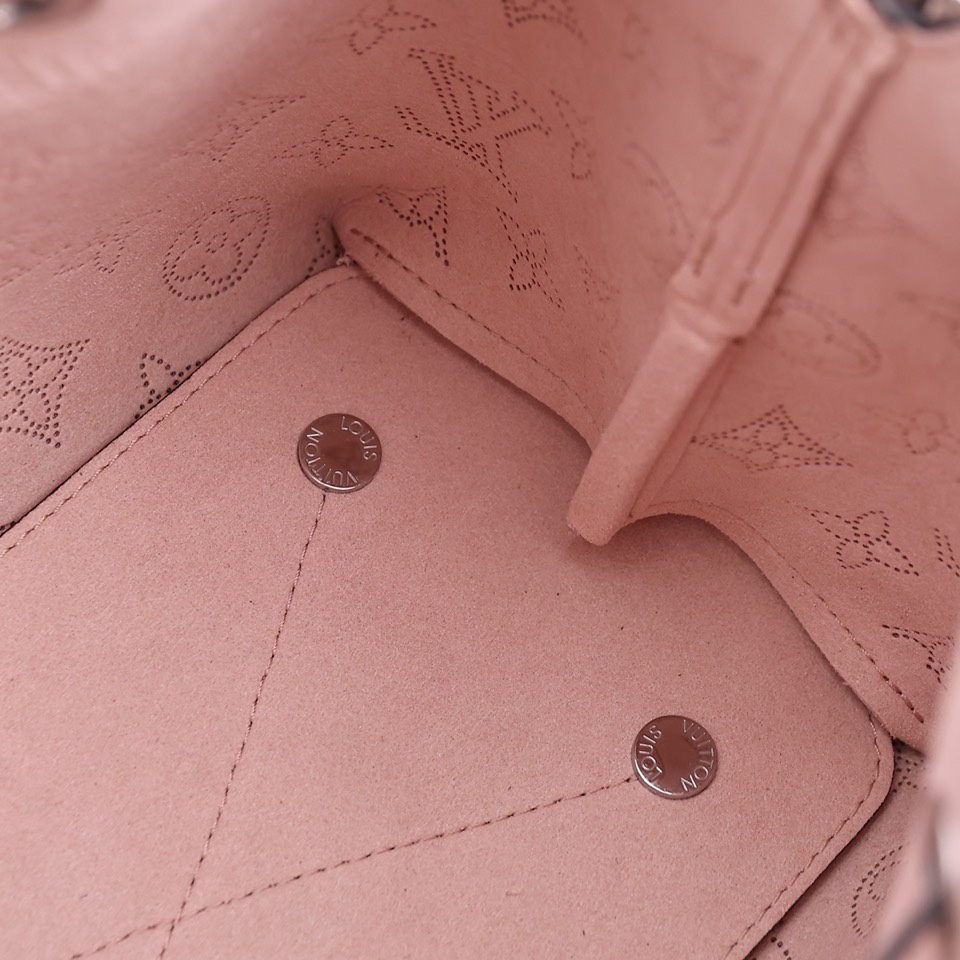 louis-vuitton-bella-mahina-leather-handbags-M58792_7 louis vuitton bella mahina leather handbags M58792 7