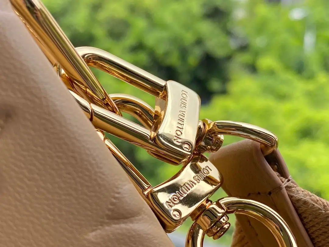 louis-vuitton-coussin-pm-h27-handbags-M57791_7 louis vuitton coussin pm h27 handbags M57791 7