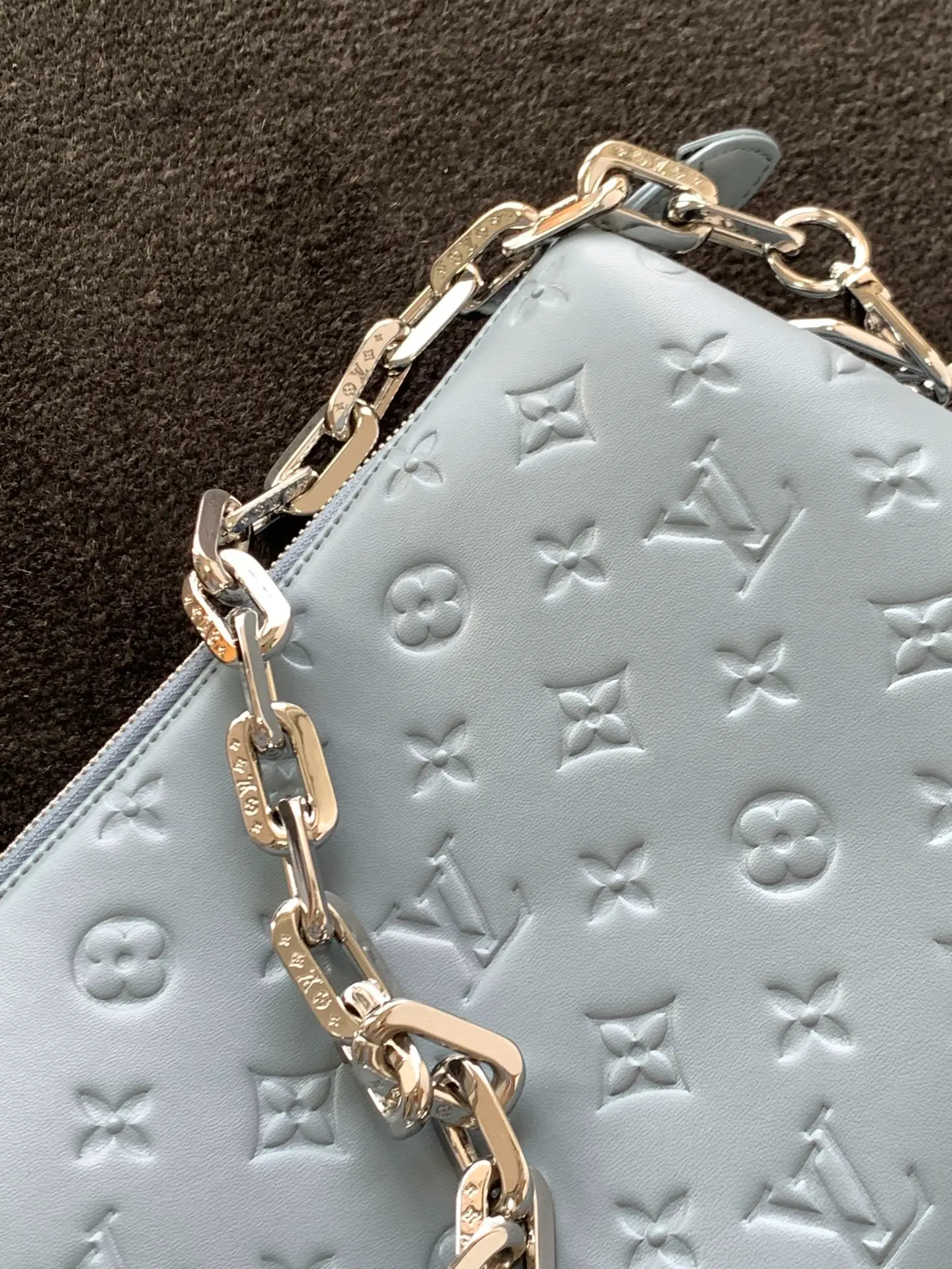 louis-vuitton-coussin-pm-h27-handbags-M58699_8 louis vuitton coussin pm h27 handbags M58699 8