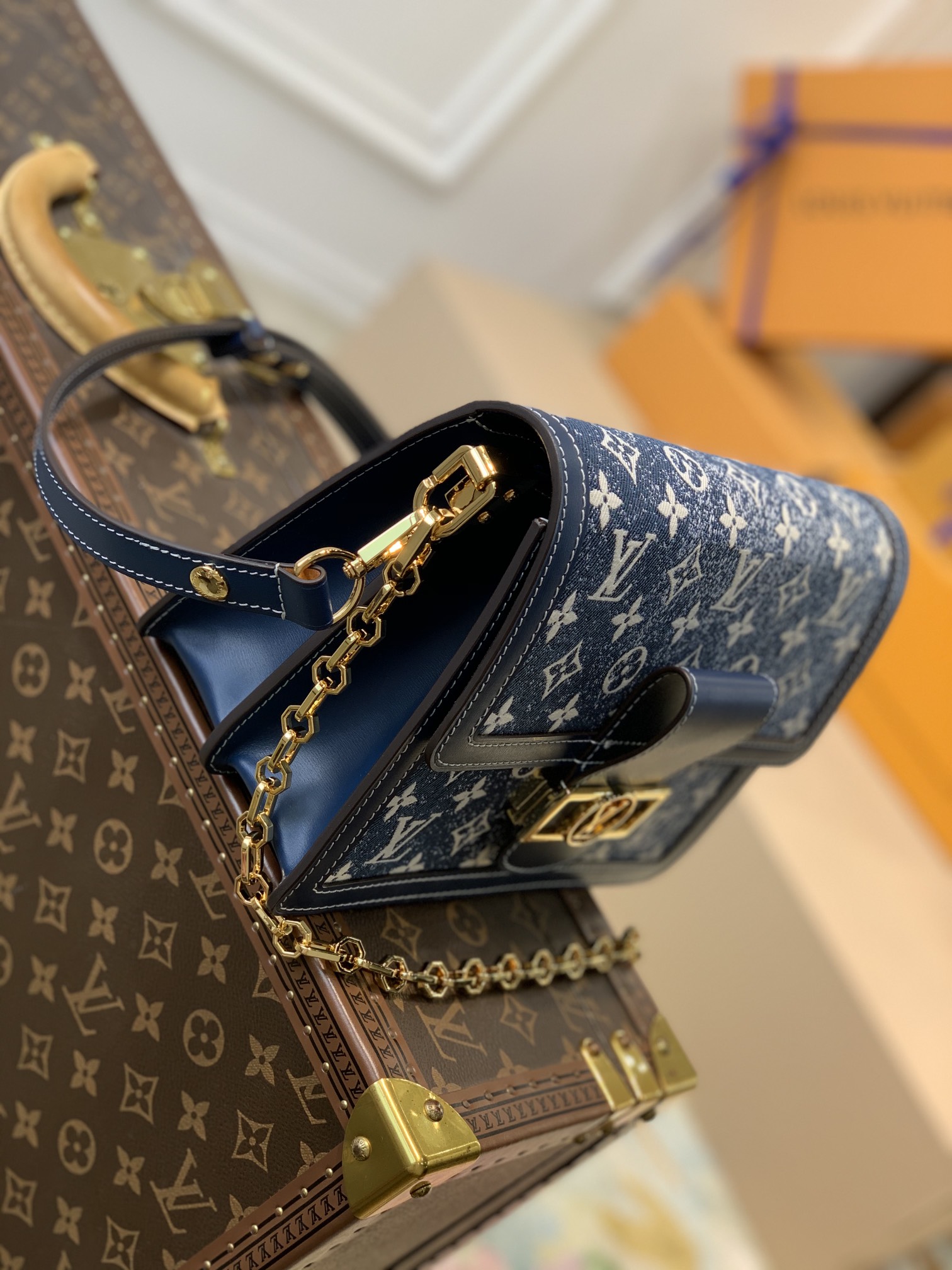 louis-vuitton-dauphine-mm-handbags-M59631_3 louis vuitton dauphine mm handbags M59631 3