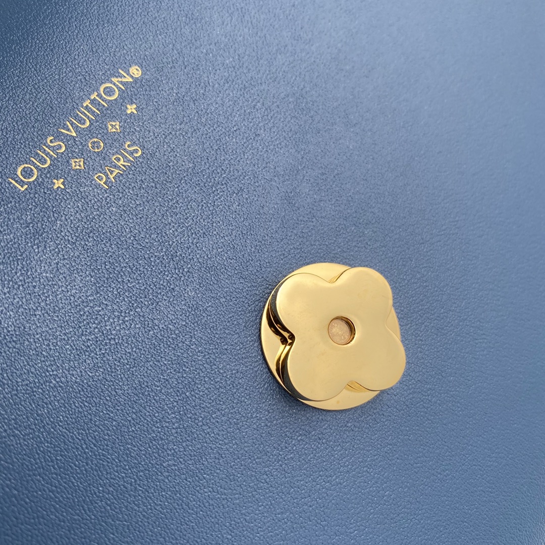 louis-vuitton-lv-pont-9-smooth-calfskin-leather-handbags-M55947_9 louis vuitton lv pont 9 smooth calfskin leather handbags M55947 9