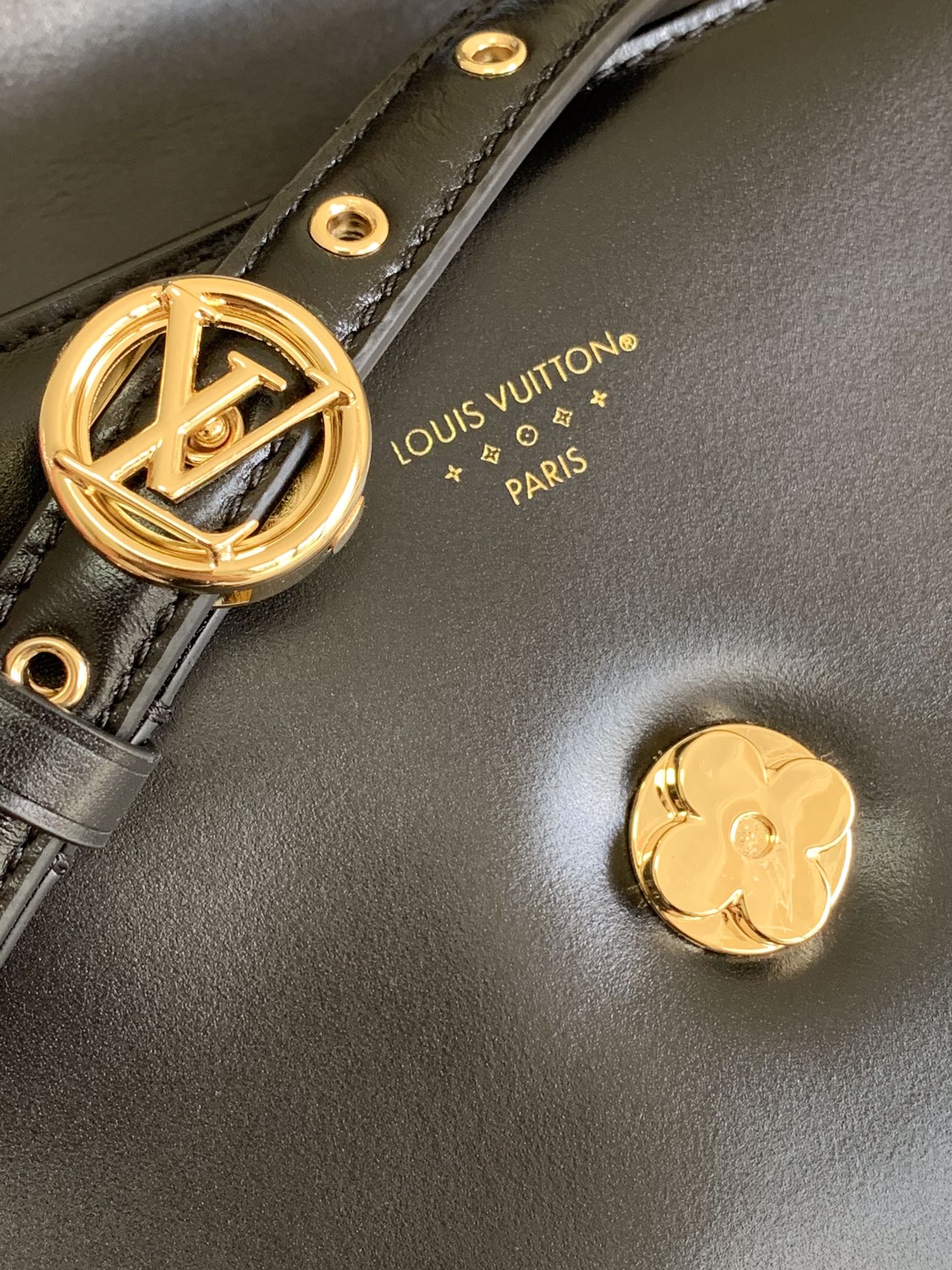 louis-vuitton-lv-pont-9-smooth-calfskin-leather-handbags-M55948_8 louis vuitton lv pont 9 smooth calfskin leather handbags M55948 8