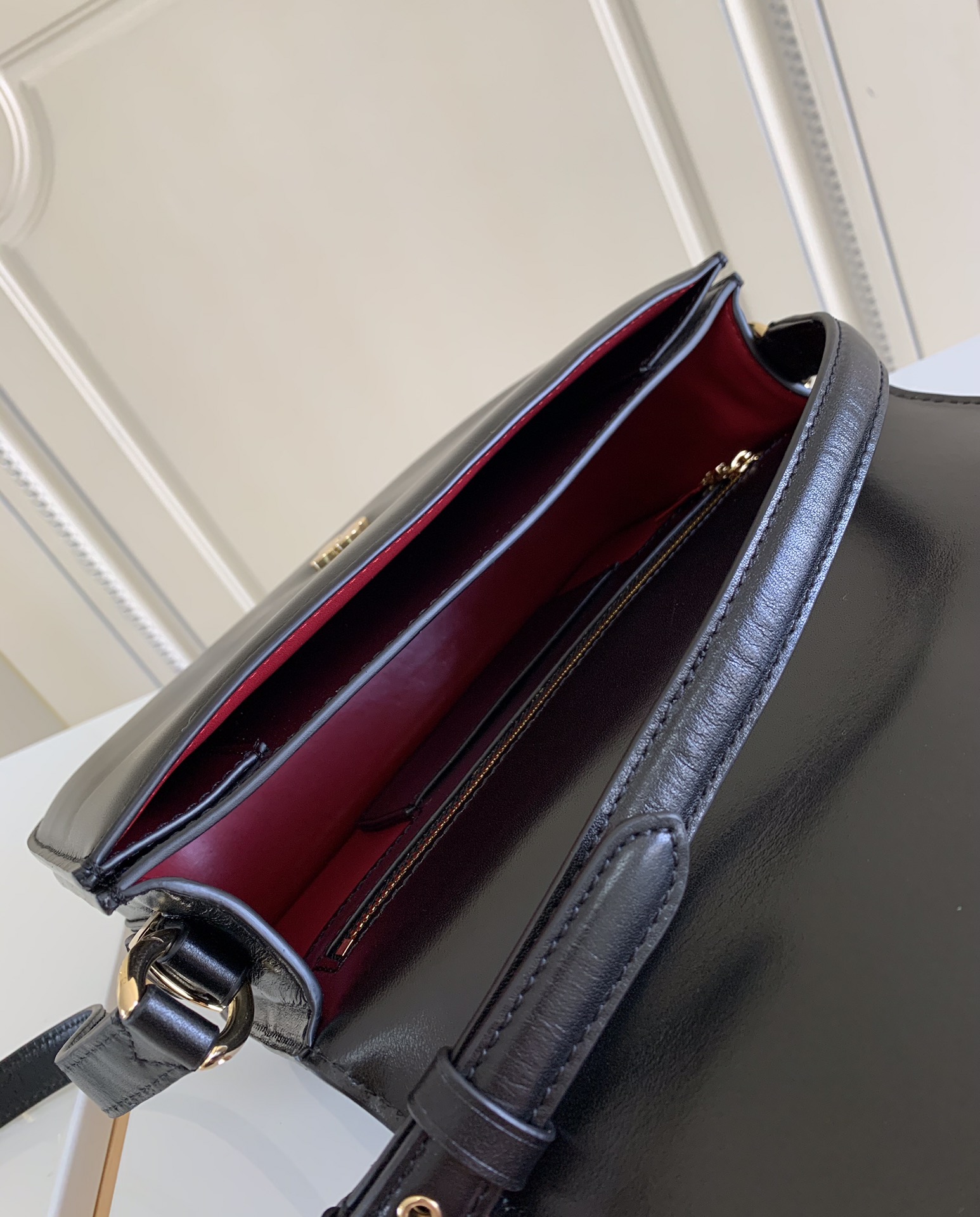 louis-vuitton-lv-pont-9-smooth-calfskin-leather-handbags-M55948_9 louis vuitton lv pont 9 smooth calfskin leather handbags M55948 9