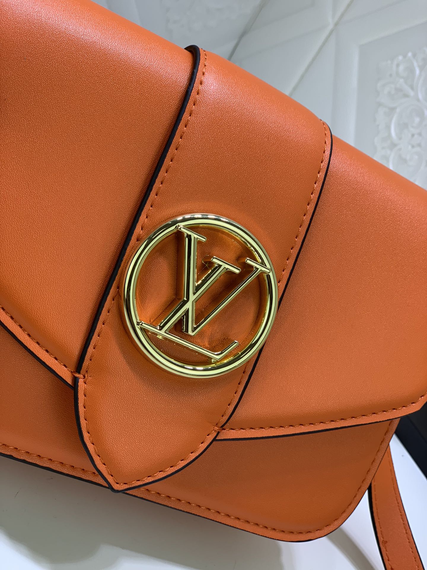 louis-vuitton-lv-pont-9-smooth-calfskin-leather-handbags-M56456_5 louis vuitton lv pont 9 smooth calfskin leather handbags M56456 5