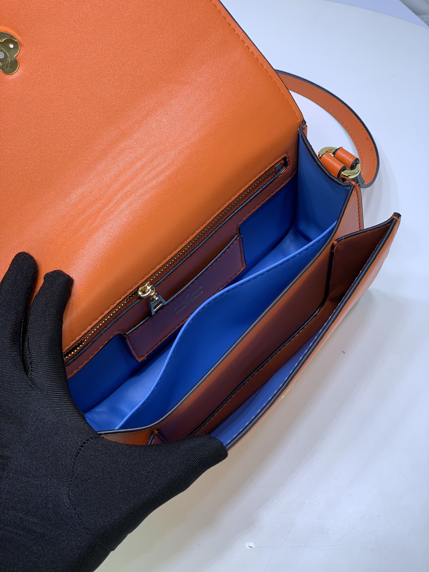 louis-vuitton-lv-pont-9-smooth-calfskin-leather-handbags-M56456_9 louis vuitton lv pont 9 smooth calfskin leather handbags M56456 9