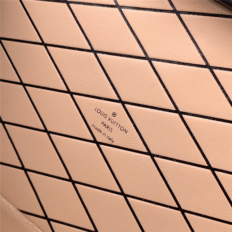 louis-vuitton-petite-malle-monogram-vernis-leather-handbags-M54180_9 louis vuitton petite malle monogram vernis leather handbags M54180 9