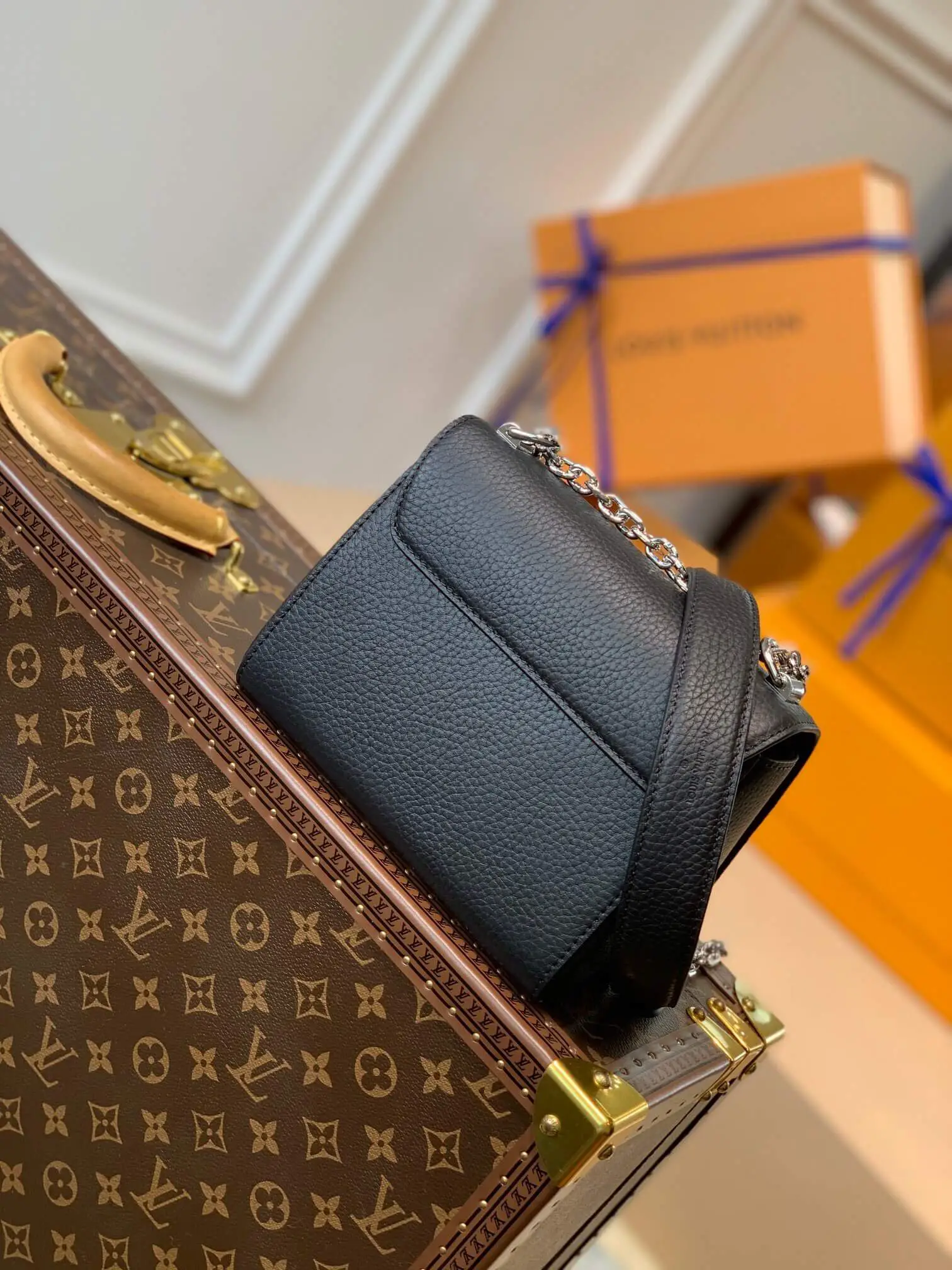 louis-vuitton-twist-mini-epi-leather-handbags-M58597_2 louis vuitton twist mini epi leather handbags M58597 2