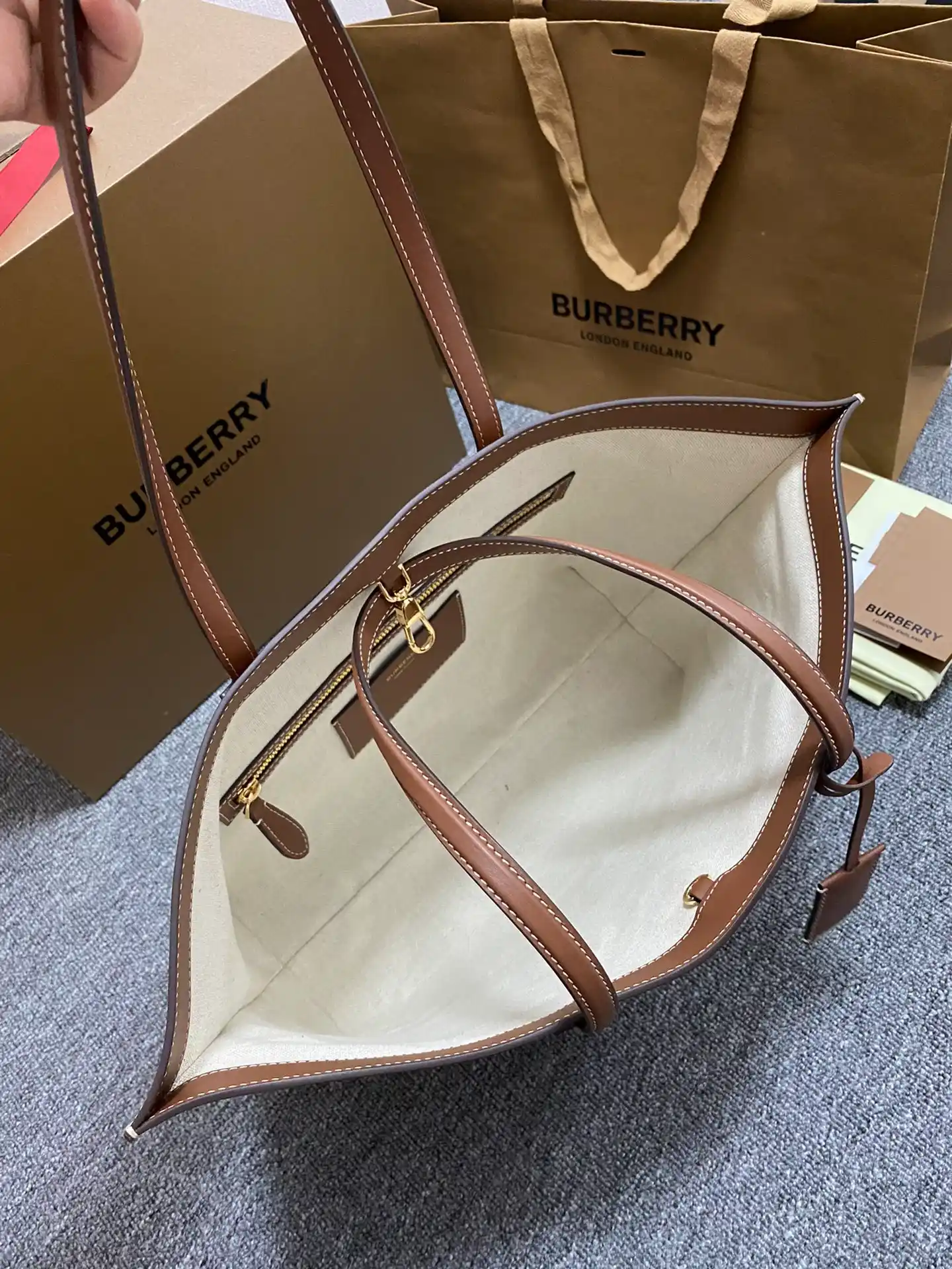 BURBERRY-MEDIUM-MONOGRAM-MOTIF-LEATHER-TOTE-TAN-80525031_6 BURBERRY MEDIUM MONOGRAM MOTIF LEATHER TOTE TAN 80525031 6