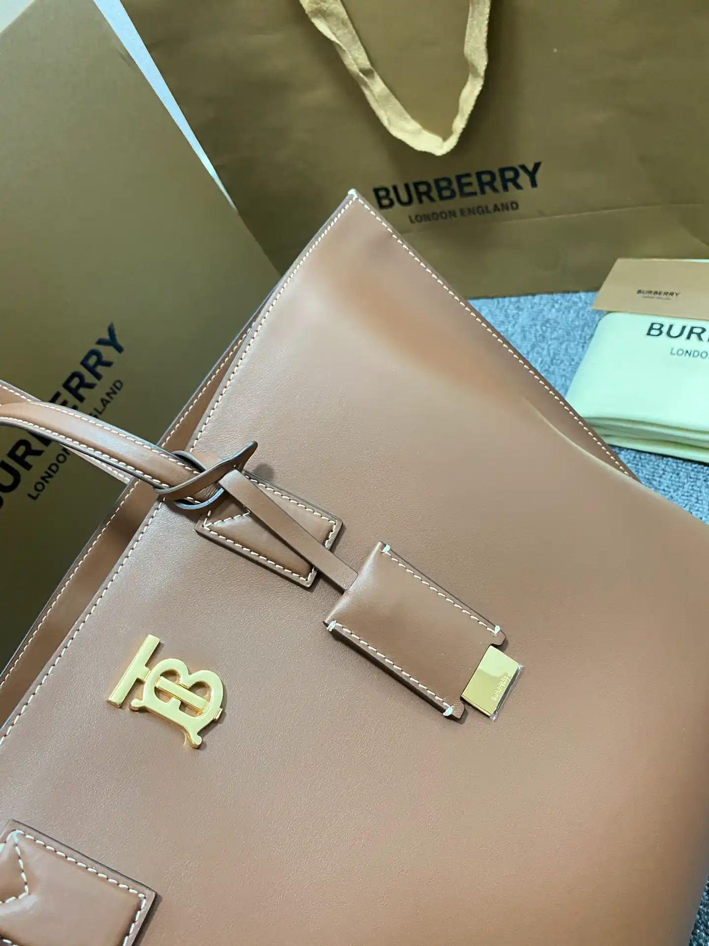 BURBERRY-MEDIUM-MONOGRAM-MOTIF-LEATHER-TOTE-TAN-80525031_7 BURBERRY MEDIUM MONOGRAM MOTIF LEATHER TOTE TAN 80525031 7