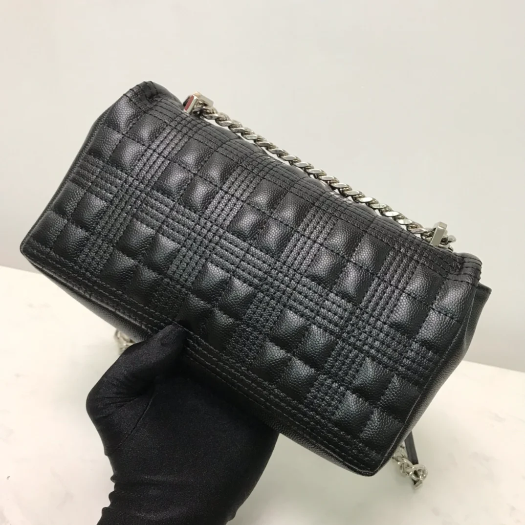 BURBERRY-SMALL-QUILTED-LAMBSKIN-LOLA-BAG-BLACK-80490061_3 BURBERRY SMALL QUILTED LAMBSKIN LOLA BAG BLACK 80490061 3