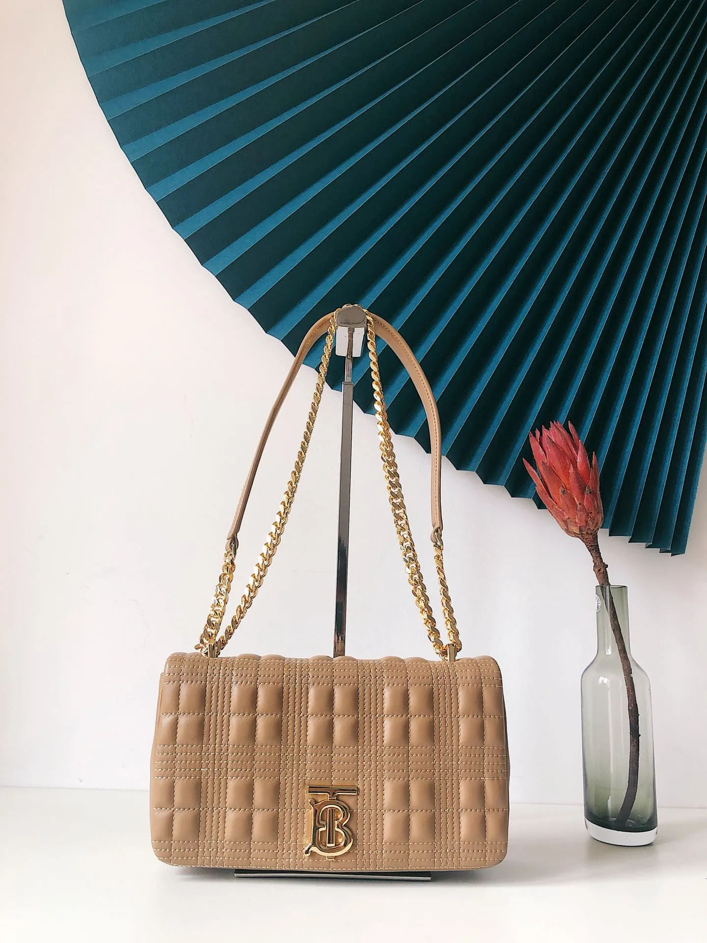 BURBERRY-SMALL-QUILTED-LAMBSKIN-LOLA-BAG-CAMEL-LIGHT-GOLD-80208481_01 BURBERRY SMALL QUILTED LAMBSKIN LOLA BAG CAMEL LIGHT GOLD 80208481 01