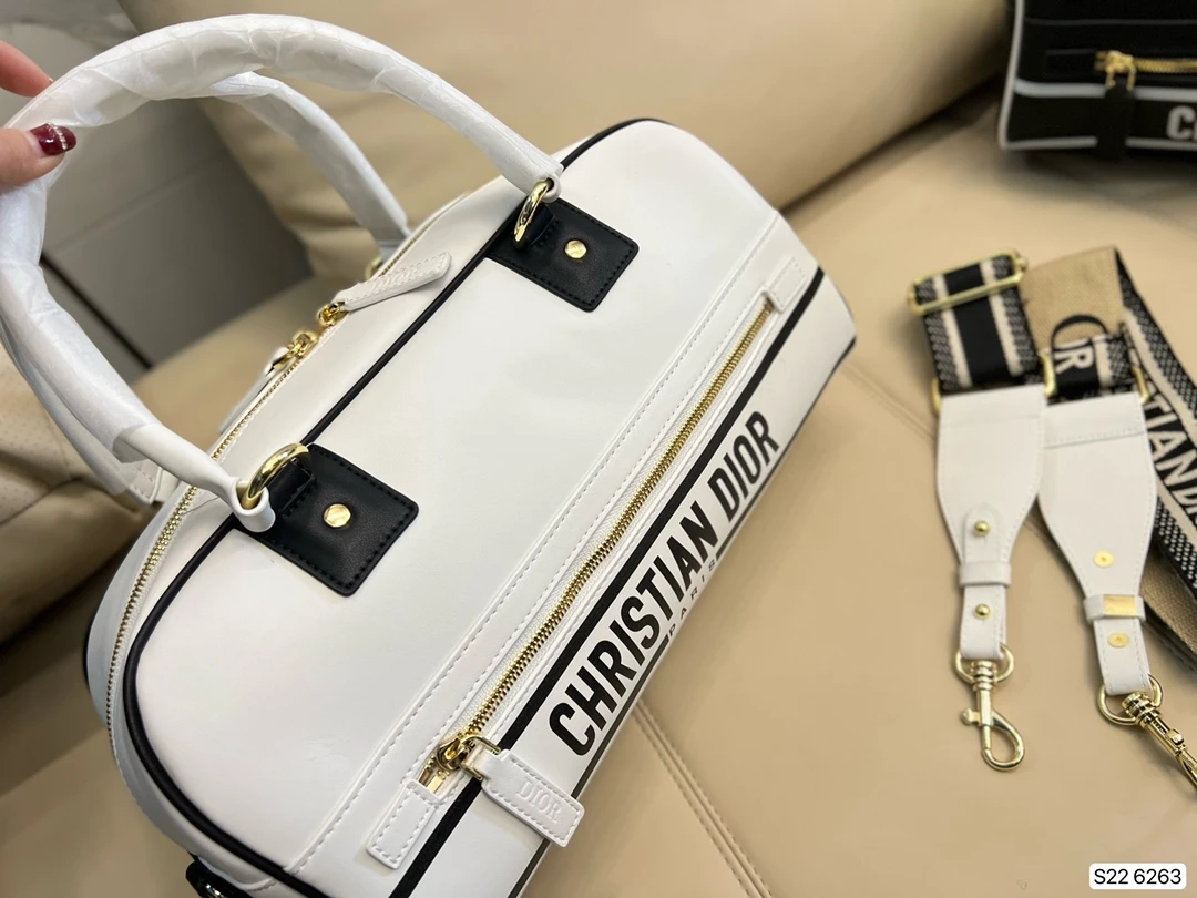 DIOR-MEDIUM-DIOR-VIBE-ZIP-BOWLING-BAG-WHITE-SMOOTH-CALFSKIN-M6202OOBR_M879_3 DIOR MEDIUM DIOR VIBE ZIP BOWLING BAG WHITE SMOOTH CALFSKIN M6202OOBR M879 3