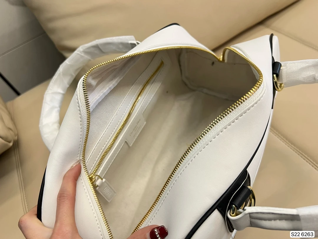 DIOR-MEDIUM-DIOR-VIBE-ZIP-BOWLING-BAG-WHITE-SMOOTH-CALFSKIN-M6202OOBR_M879_8 DIOR MEDIUM DIOR VIBE ZIP BOWLING BAG WHITE SMOOTH CALFSKIN M6202OOBR M879 8