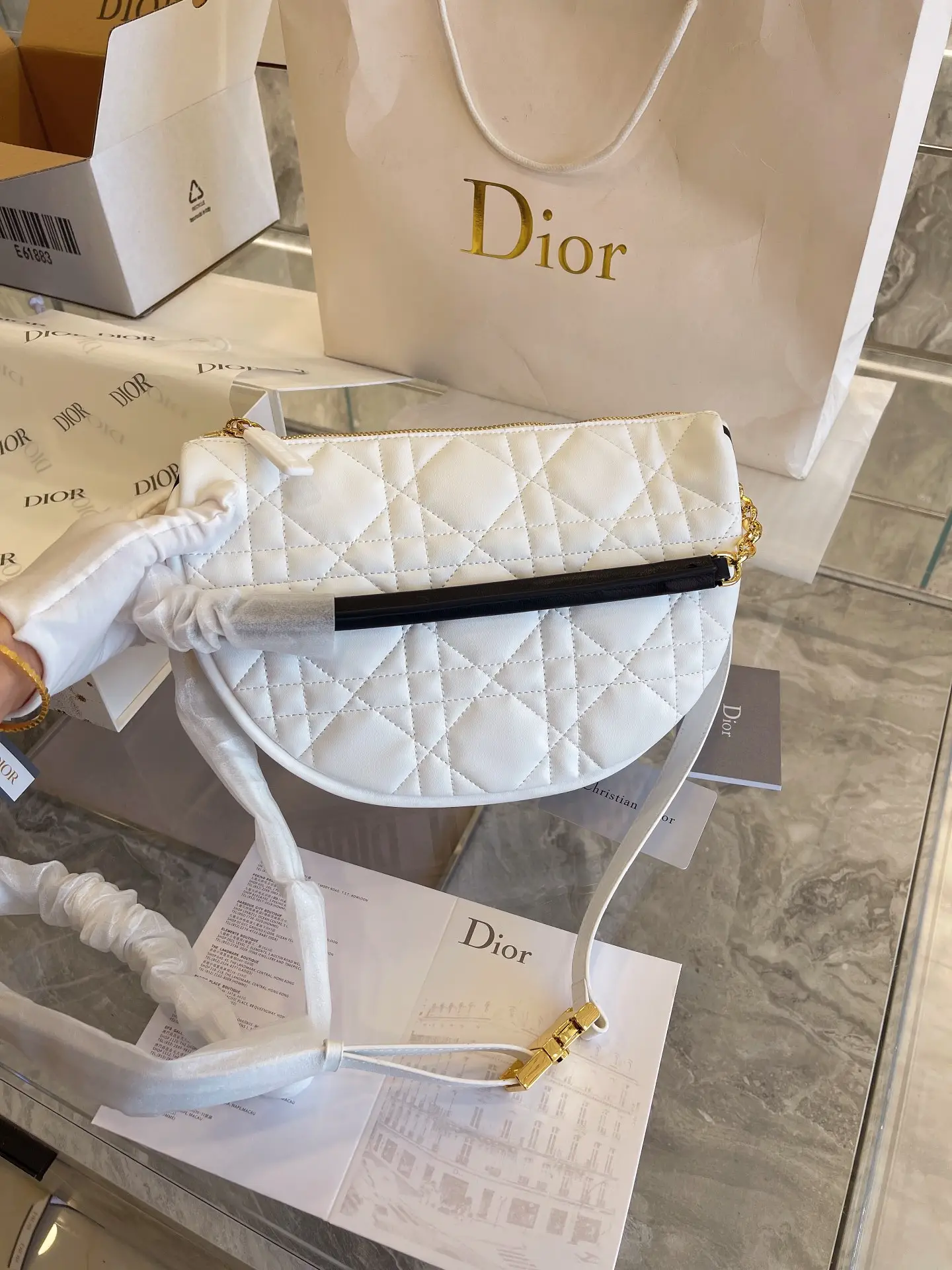 DIOR-SMALL-DIOR-VIBE-HOBO-BAG-WHITE-CANNAGE-LAMBSKIN-M7200ONOA_M879_7 DIOR SMALL DIOR VIBE HOBO BAG WHITE CANNAGE LAMBSKIN M7200ONOA M879 7
