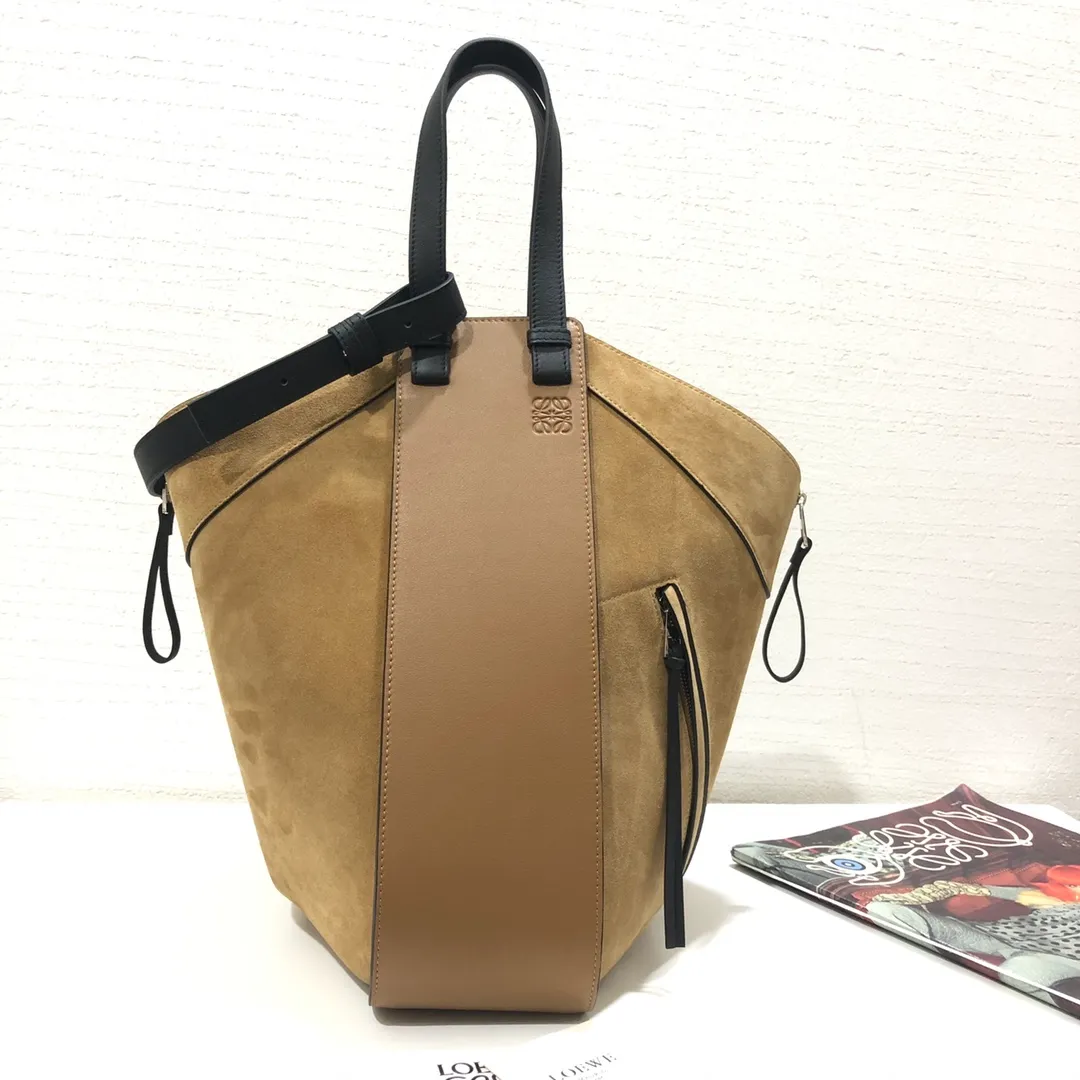 LOEWE-HAMMOCK-TOTE-BAG-IN-CALFSKIN-AND-SUEDE-DARK-GOLD-A538H02X01-3988_2 LOEWE HAMMOCK TOTE BAG IN CALFSKIN AND SUEDE DARK GOLD A538H02X01 3988 2