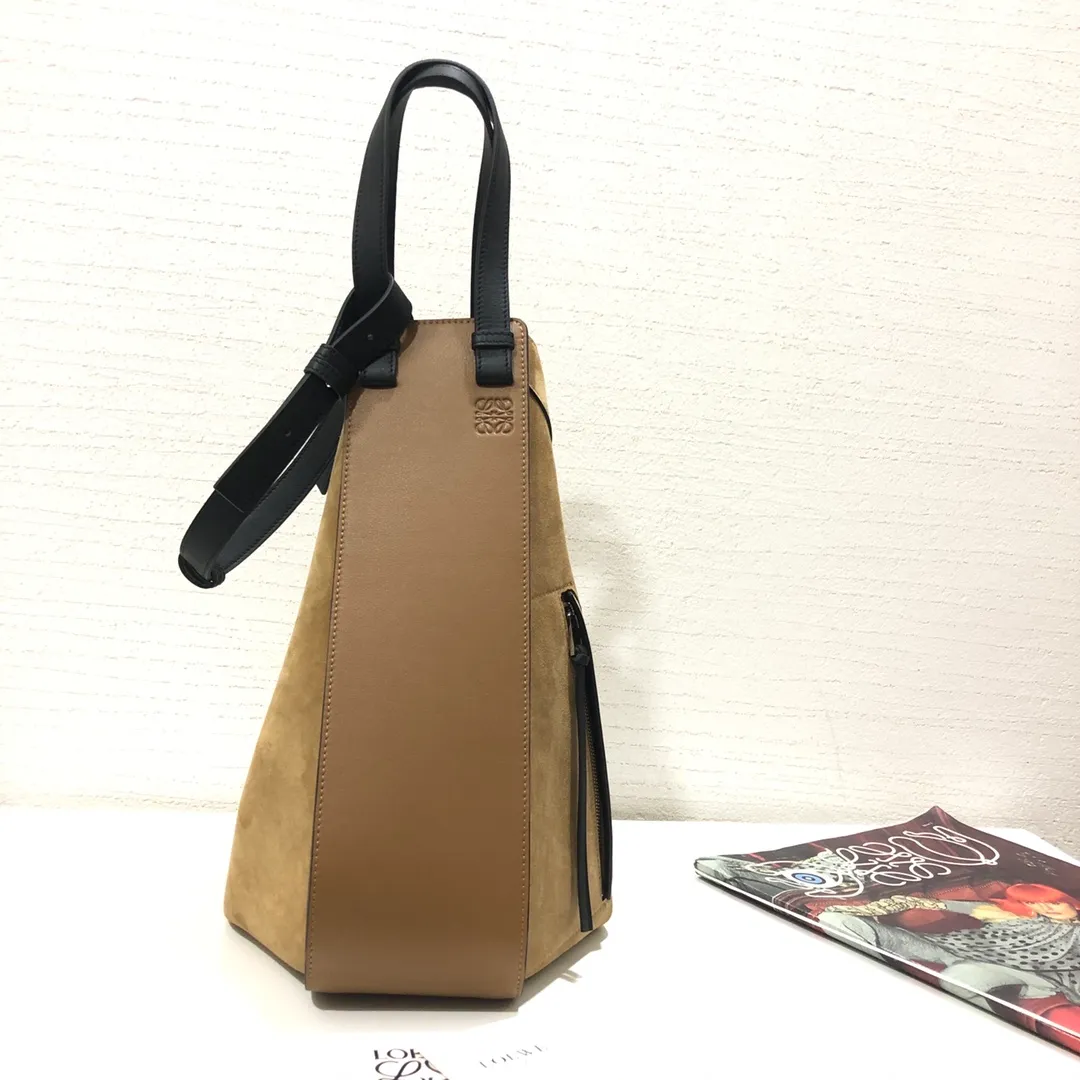 LOEWE-HAMMOCK-TOTE-BAG-IN-CALFSKIN-AND-SUEDE-DARK-GOLD-A538H02X01-3988_5 LOEWE HAMMOCK TOTE BAG IN CALFSKIN AND SUEDE DARK GOLD A538H02X01 3988 5