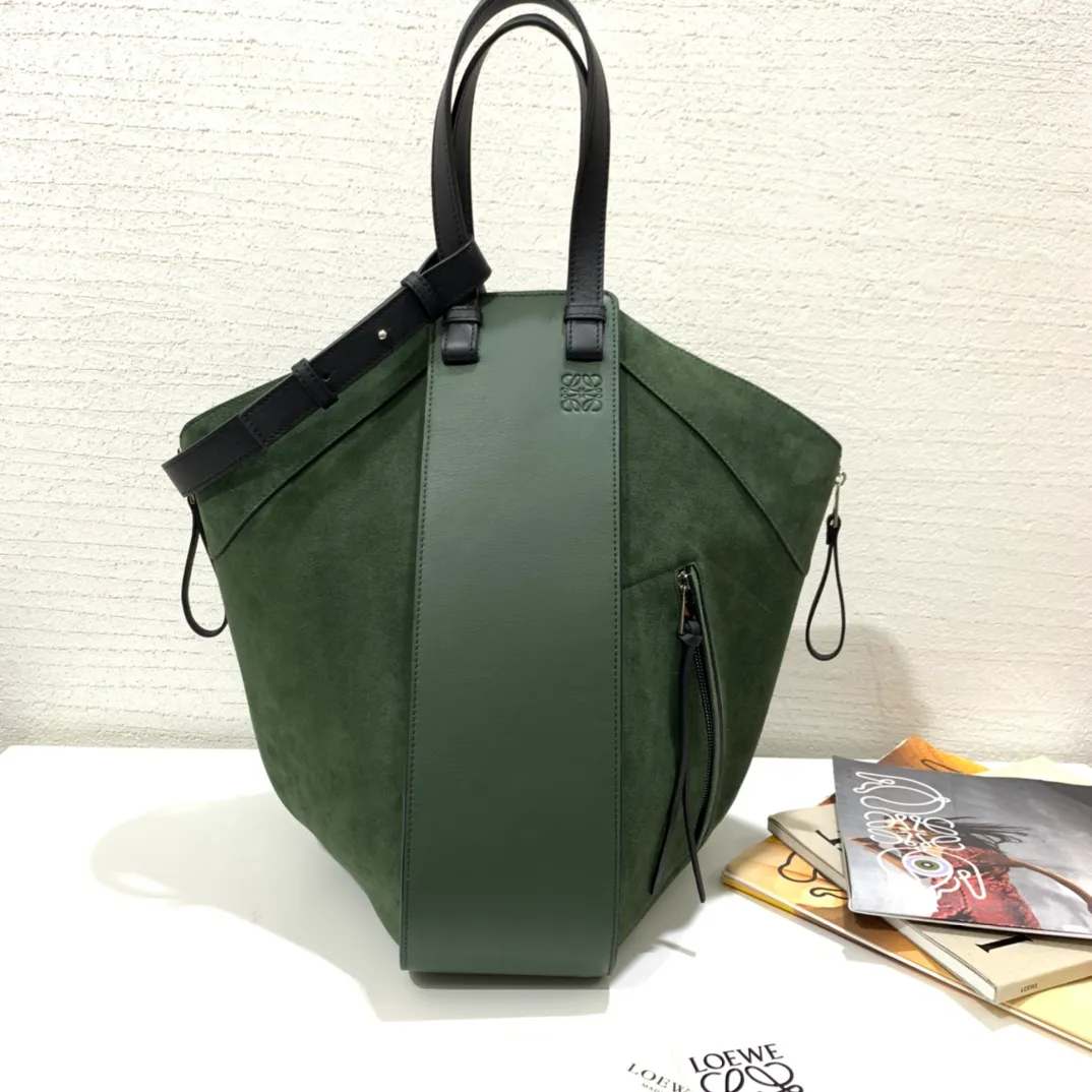 LOEWE-HAMMOCK-TOTE-BAG-IN-CALFSKIN-AND-SUEDE-VINTAGE-KHAKI-A538H02X01-4435_2 LOEWE HAMMOCK TOTE BAG IN CALFSKIN AND SUEDE VINTAGE KHAKI A538H02X01 4435 2