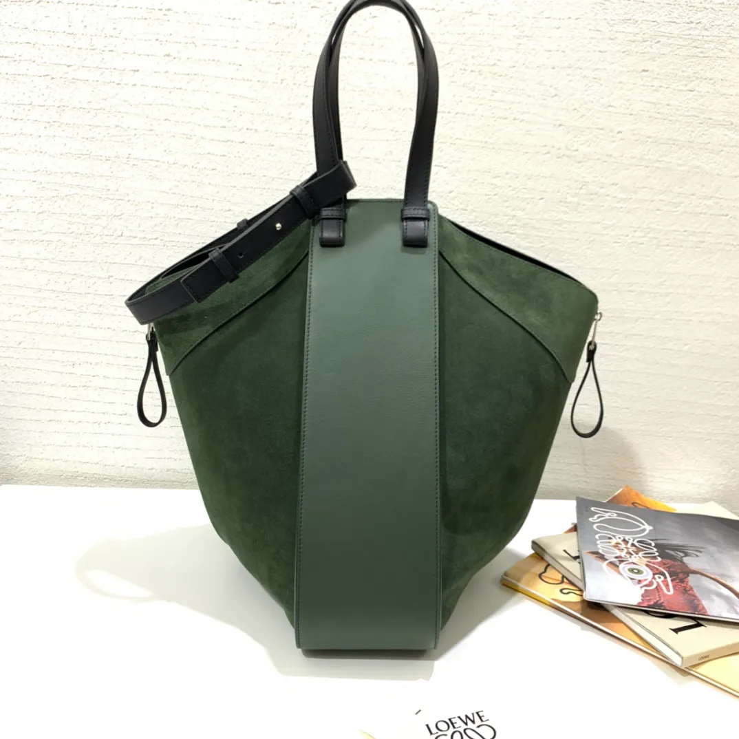 LOEWE-HAMMOCK-TOTE-BAG-IN-CALFSKIN-AND-SUEDE-VINTAGE-KHAKI-A538H02X01-4435_3 LOEWE HAMMOCK TOTE BAG IN CALFSKIN AND SUEDE VINTAGE KHAKI A538H02X01 4435 3