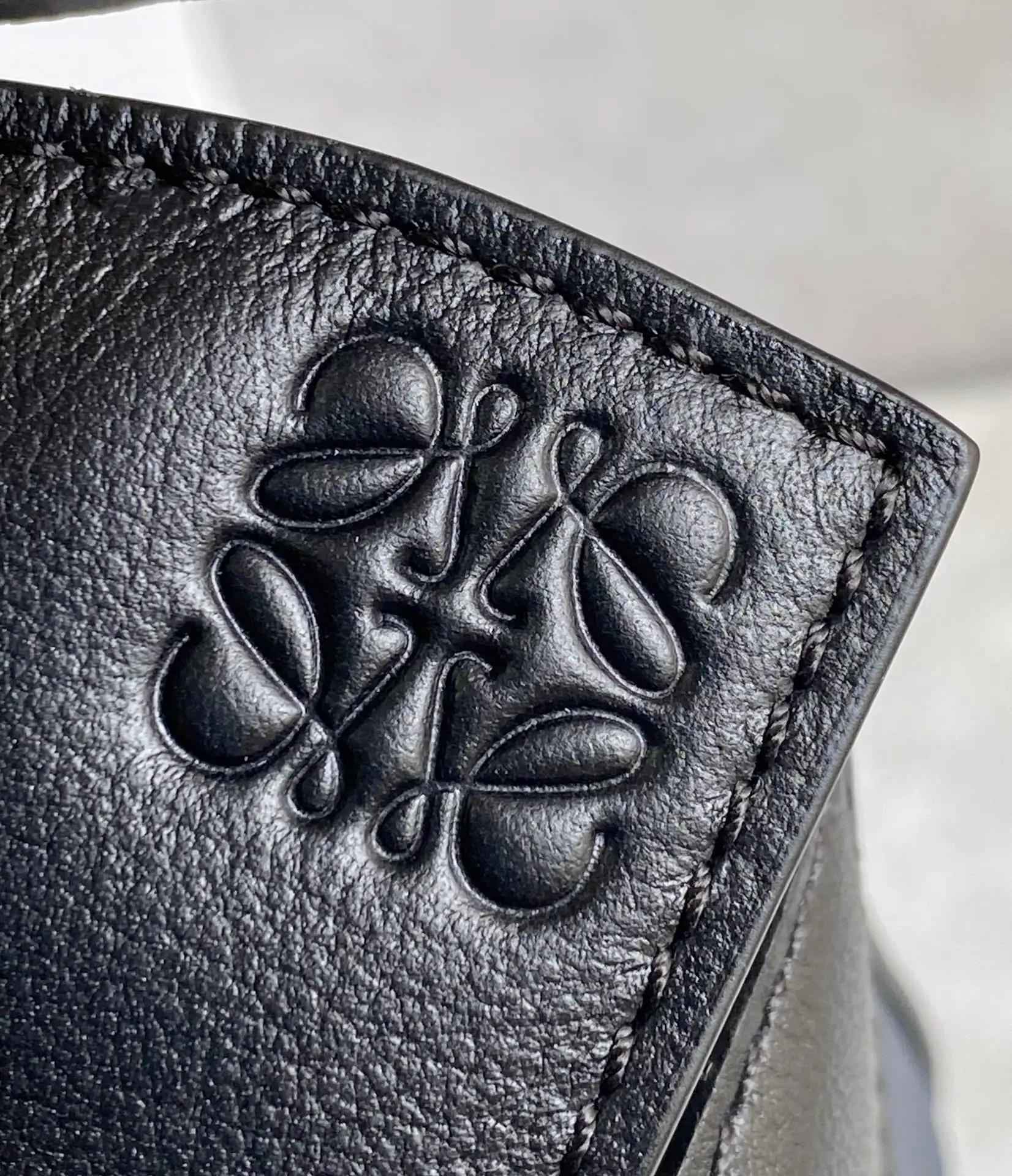 LOEWE-MINI-PUZZLE-BAG-CLASSIC-CALFSKIN-BLACK-ANGORA-A510U95X34-1676_9 LOEWE MINI PUZZLE BAG CLASSIC CALFSKIN BLACK ANGORA A510U95X34 1676 9