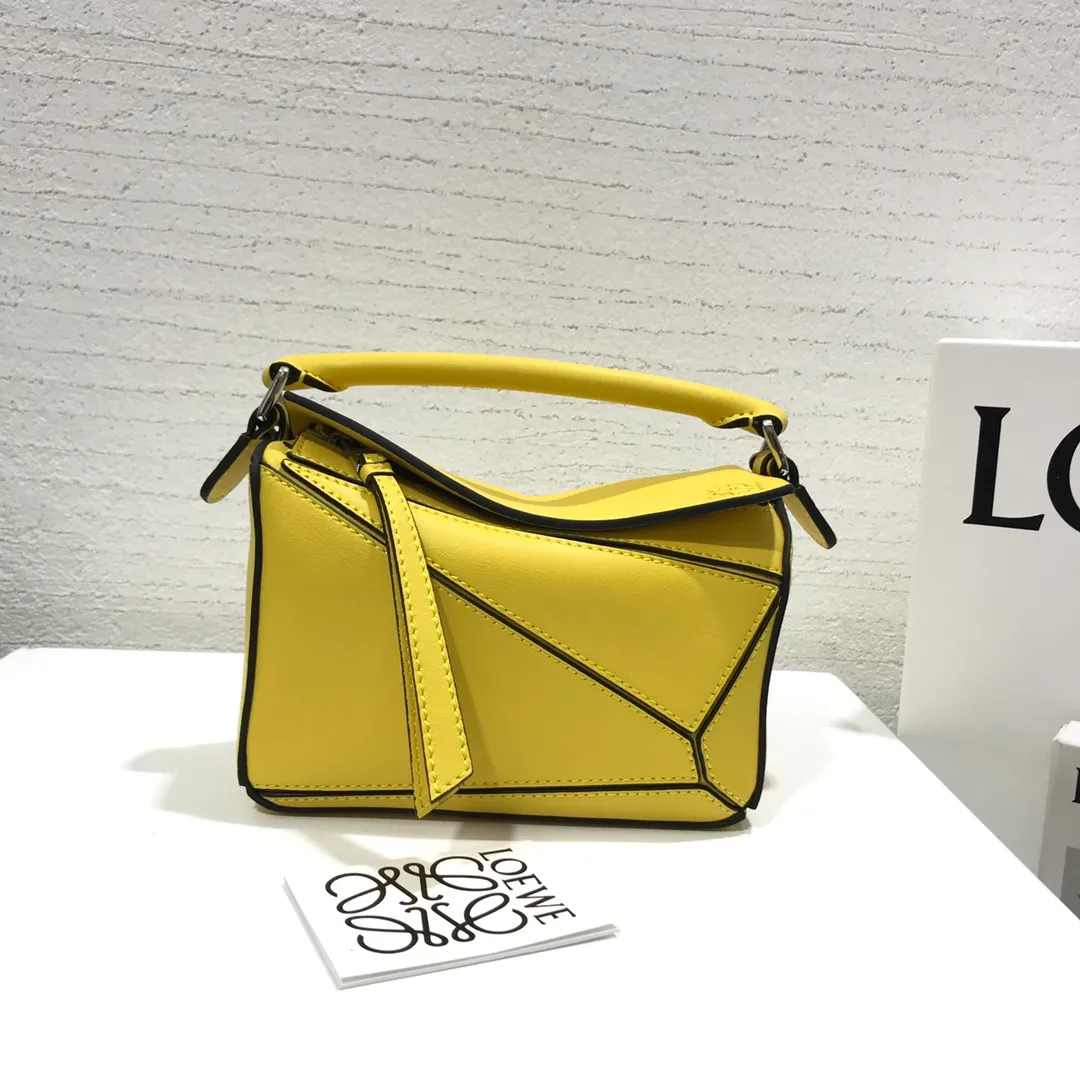 LOEWE-MINI-PUZZLE-BAG-IN-CLASSIC-CALFSKIN-LIME-YELLOW-322.30.U95-4801_1 LOEWE MINI PUZZLE BAG IN CLASSIC CALFSKIN LIME YELLOW 322.30.U95 4801 1