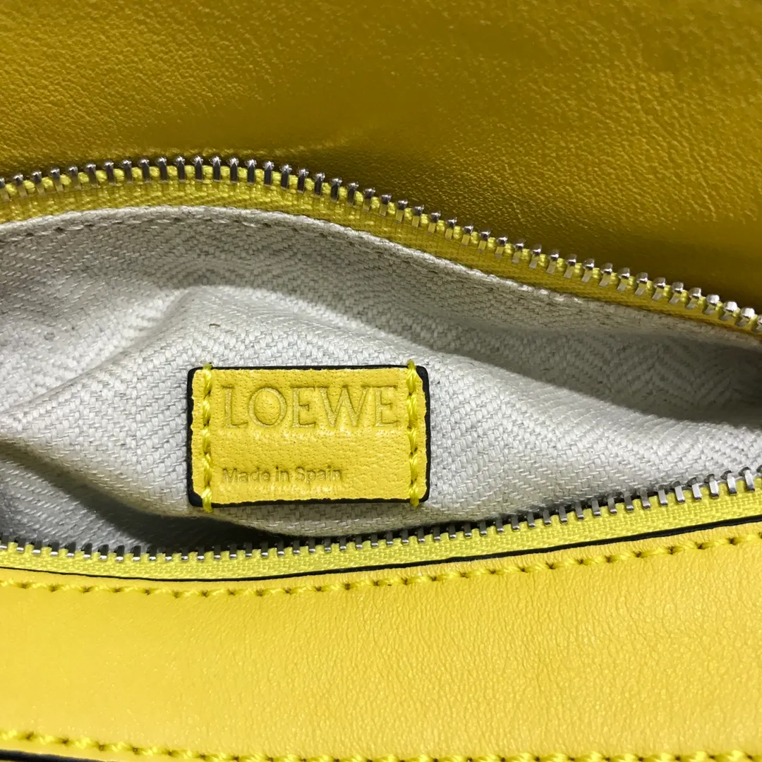 LOEWE-MINI-PUZZLE-BAG-IN-CLASSIC-CALFSKIN-LIME-YELLOW-322.30.U95-4801_7 LOEWE MINI PUZZLE BAG IN CLASSIC CALFSKIN LIME YELLOW 322.30.U95 4801 7