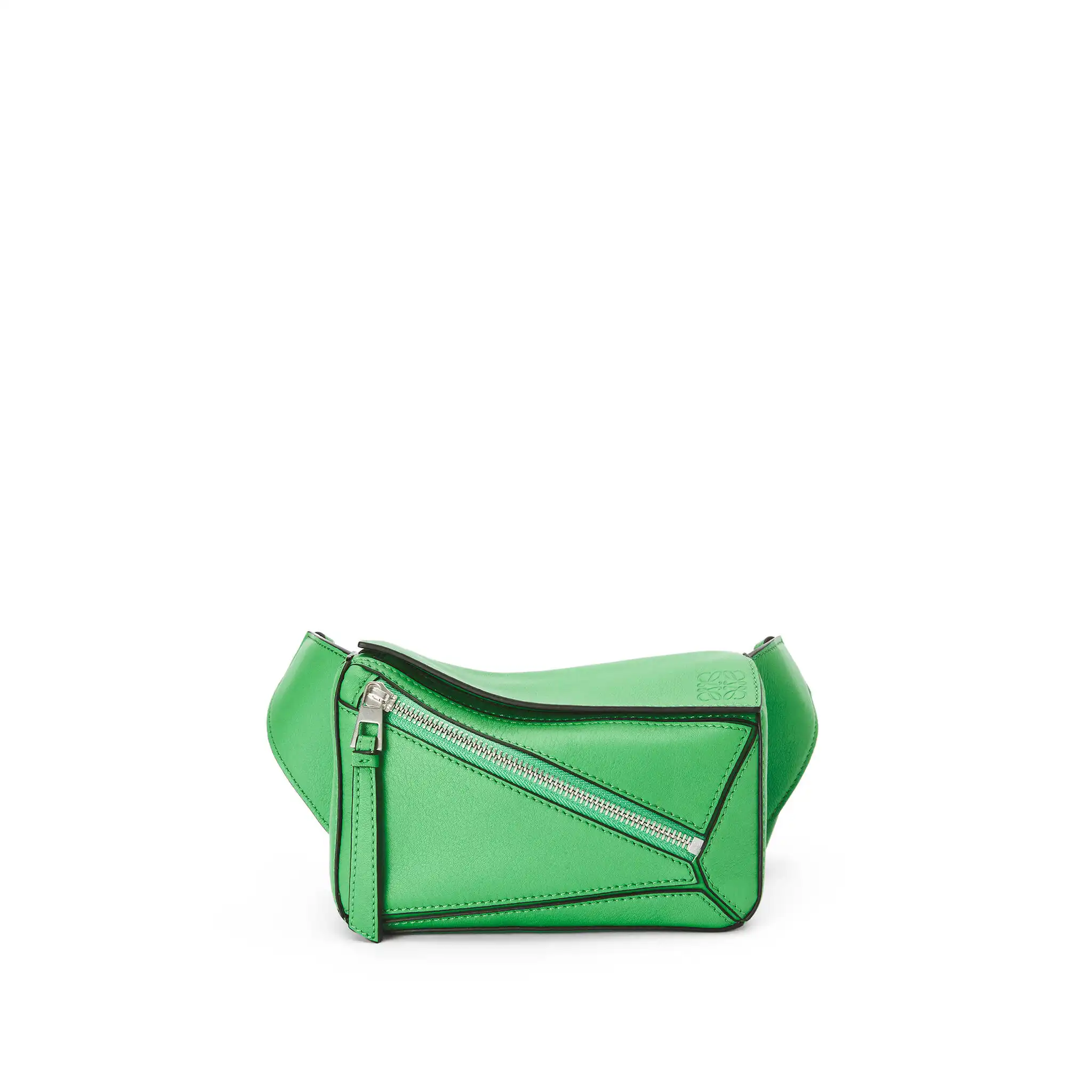 LOEWE-MINI-PUZZLE-BUMBAG-CLASSIC-CALFSKIN-APPLE-GREEN-B510U89X02-4240 LOEWE MINI PUZZLE BUMBAG CLASSIC CALFSKIN APPLE GREEN B510U89X02 4240