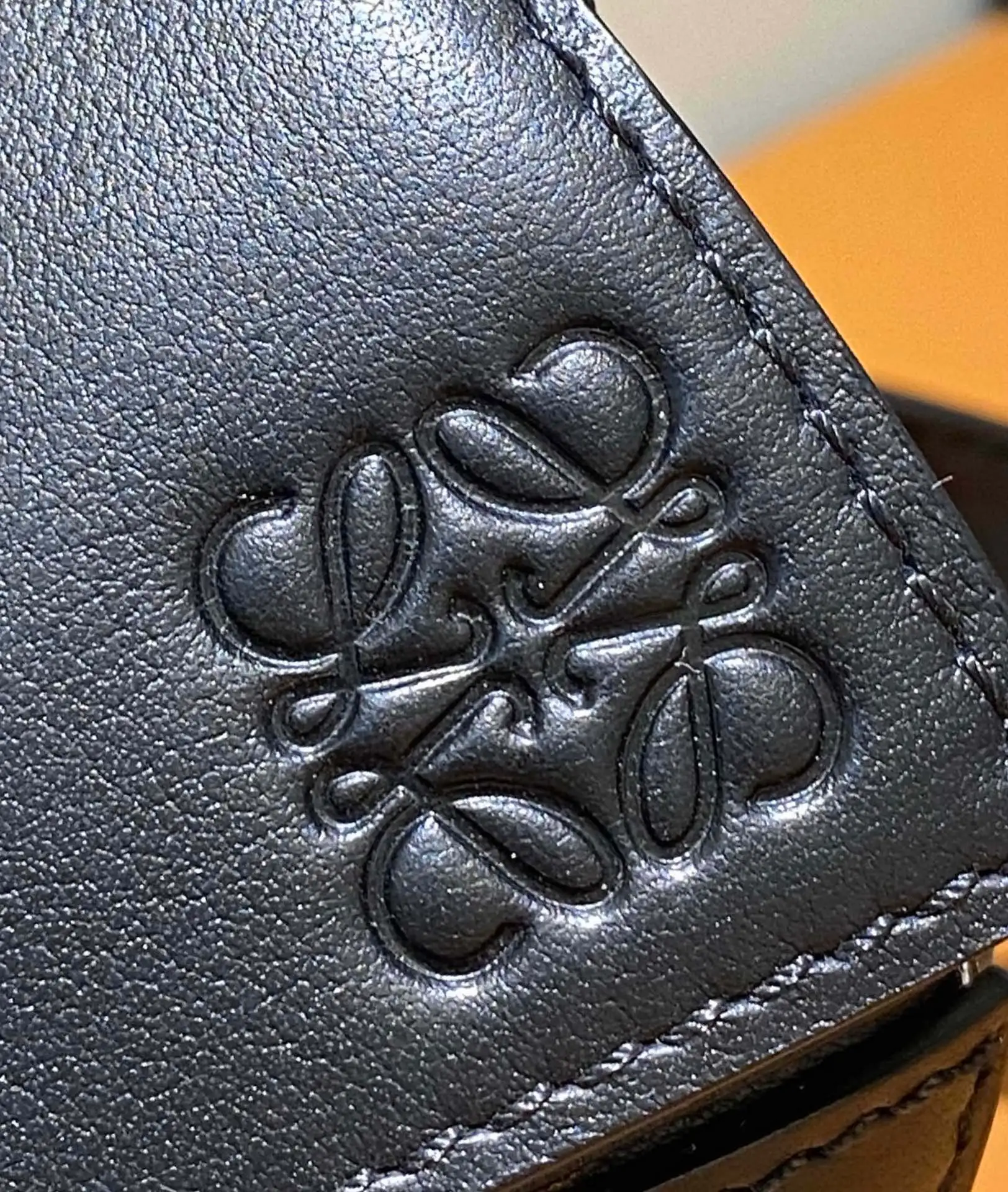 LOEWE-MINI-PUZZLE-BUMBAG-CLASSIC-CALFSKIN-BLACK-B510U89X02-1100_8 LOEWE MINI PUZZLE BUMBAG CLASSIC CALFSKIN BLACK B510U89X02 1100 8