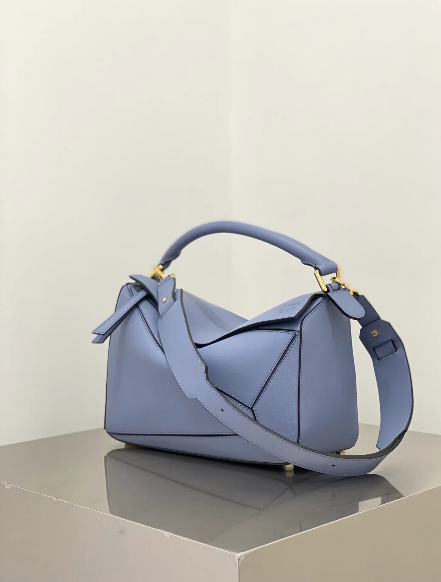 LOEWE-PUZZLE-BAG-IN-CLASSIC-CALFSKIN-ATLANTIC-BLUE-322.30.S20-6919_3 LOEWE PUZZLE BAG IN CLASSIC CALFSKIN ATLANTIC BLUE 322.30.S20 6919 3