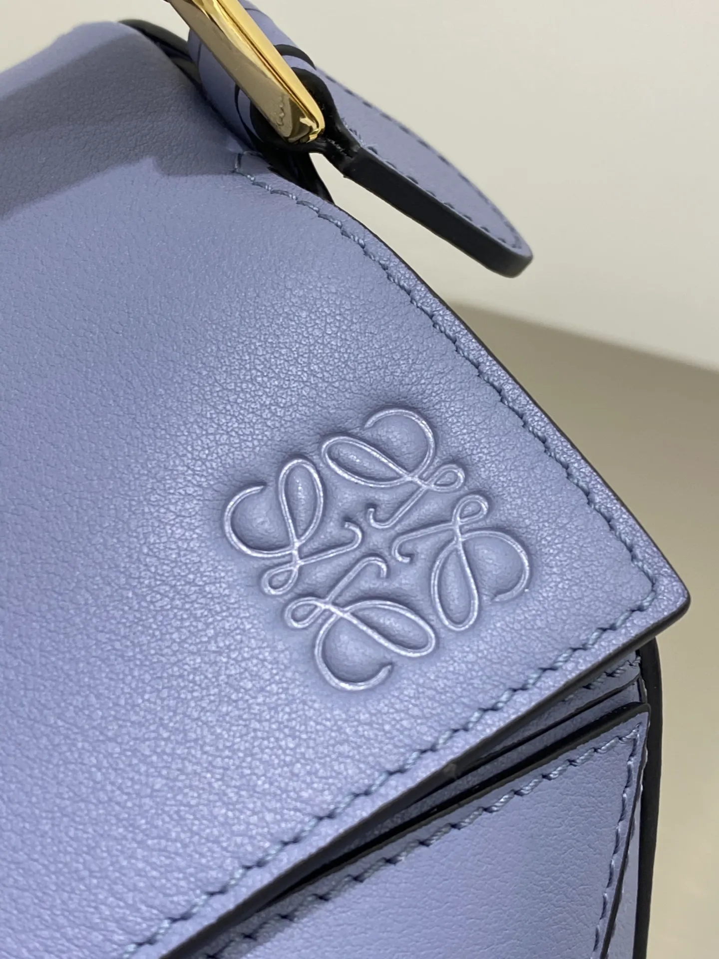 LOEWE-PUZZLE-BAG-IN-CLASSIC-CALFSKIN-ATLANTIC-BLUE-322.30.S20-6919_6 LOEWE PUZZLE BAG IN CLASSIC CALFSKIN ATLANTIC BLUE 322.30.S20 6919 6