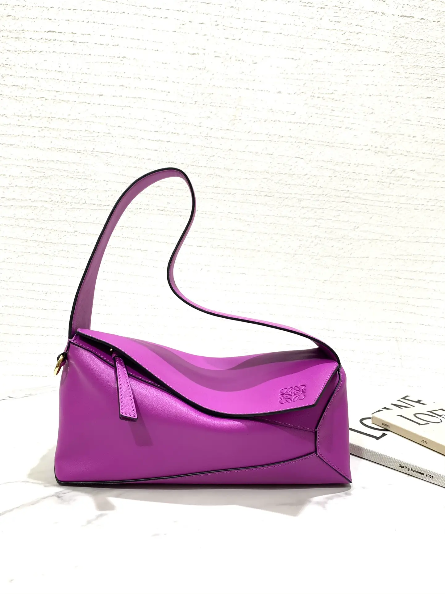 LOEWE-PUZZLE-HOBO-BAG-IN-NAPPA-CALFSKIN-BRIGHT-PURPLE-A510J67X01-6450_2 LOEWE PUZZLE HOBO BAG IN NAPPA CALFSKIN BRIGHT PURPLE A510J67X01 6450 2