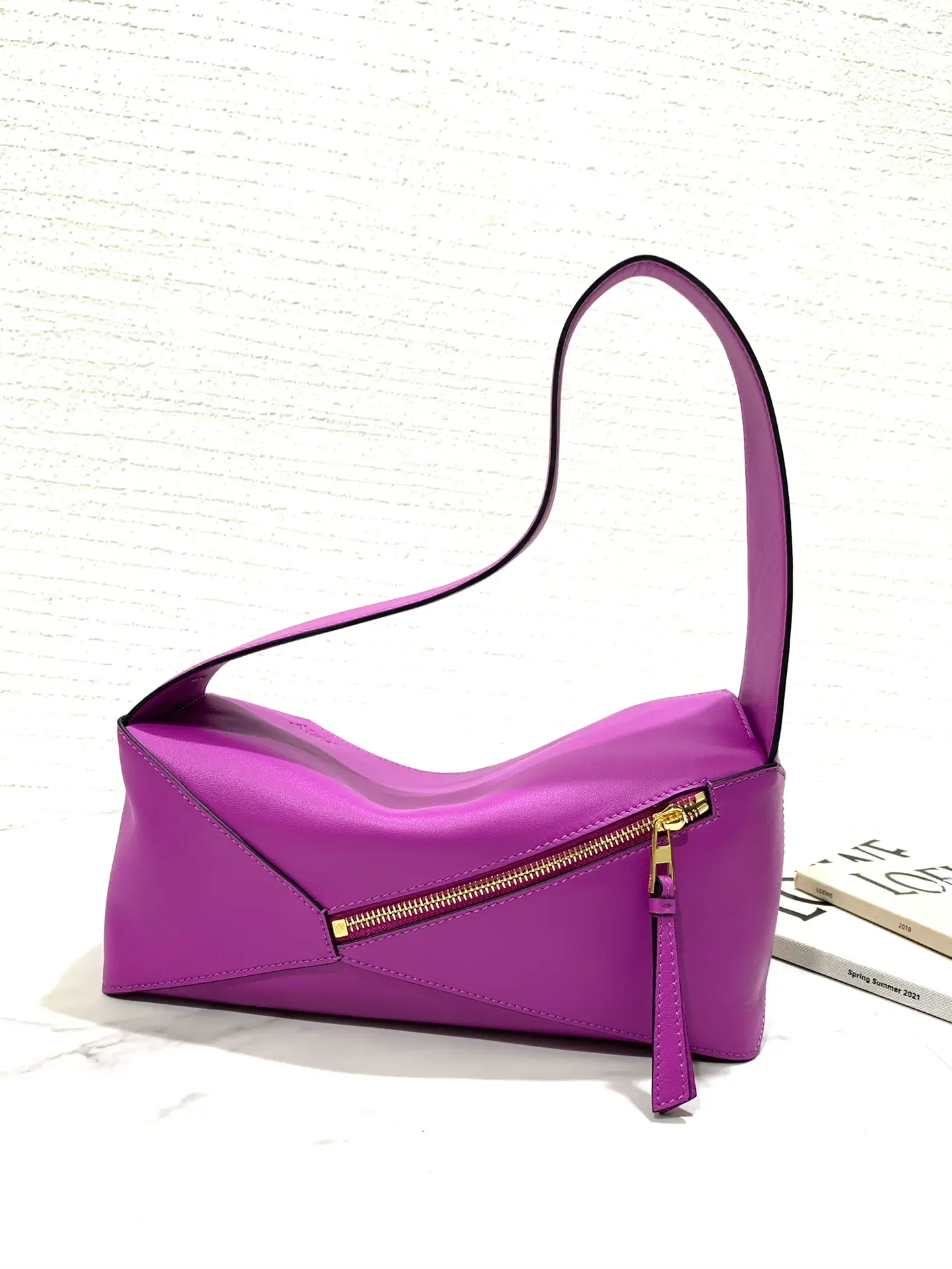LOEWE-PUZZLE-HOBO-BAG-IN-NAPPA-CALFSKIN-BRIGHT-PURPLE-A510J67X01-6450_5 LOEWE PUZZLE HOBO BAG IN NAPPA CALFSKIN BRIGHT PURPLE A510J67X01 6450 5