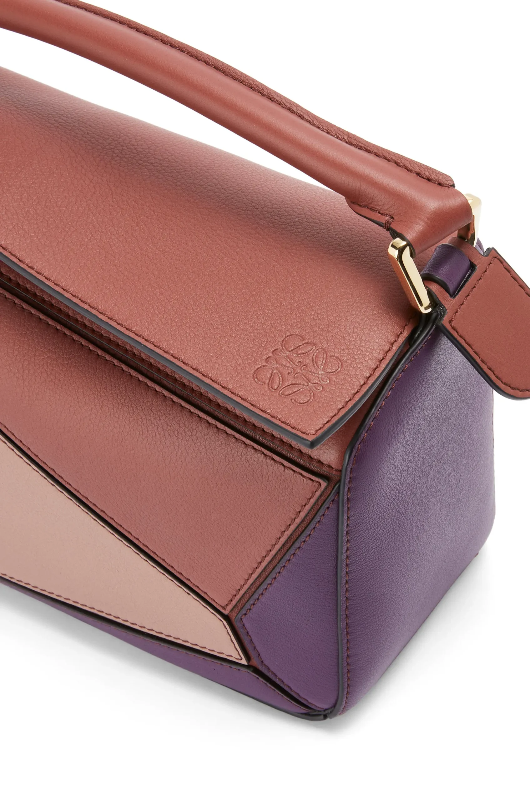 LOEWE-SMALL-PUZZLE-BAG-CLASSIC-CALFSKIN-DARK-PURPLE-RUST-A510S21X55-7916_5 LOEWE SMALL PUZZLE BAG CLASSIC CALFSKIN DARK PURPLE RUST A510S21X55 7916 5 scaled