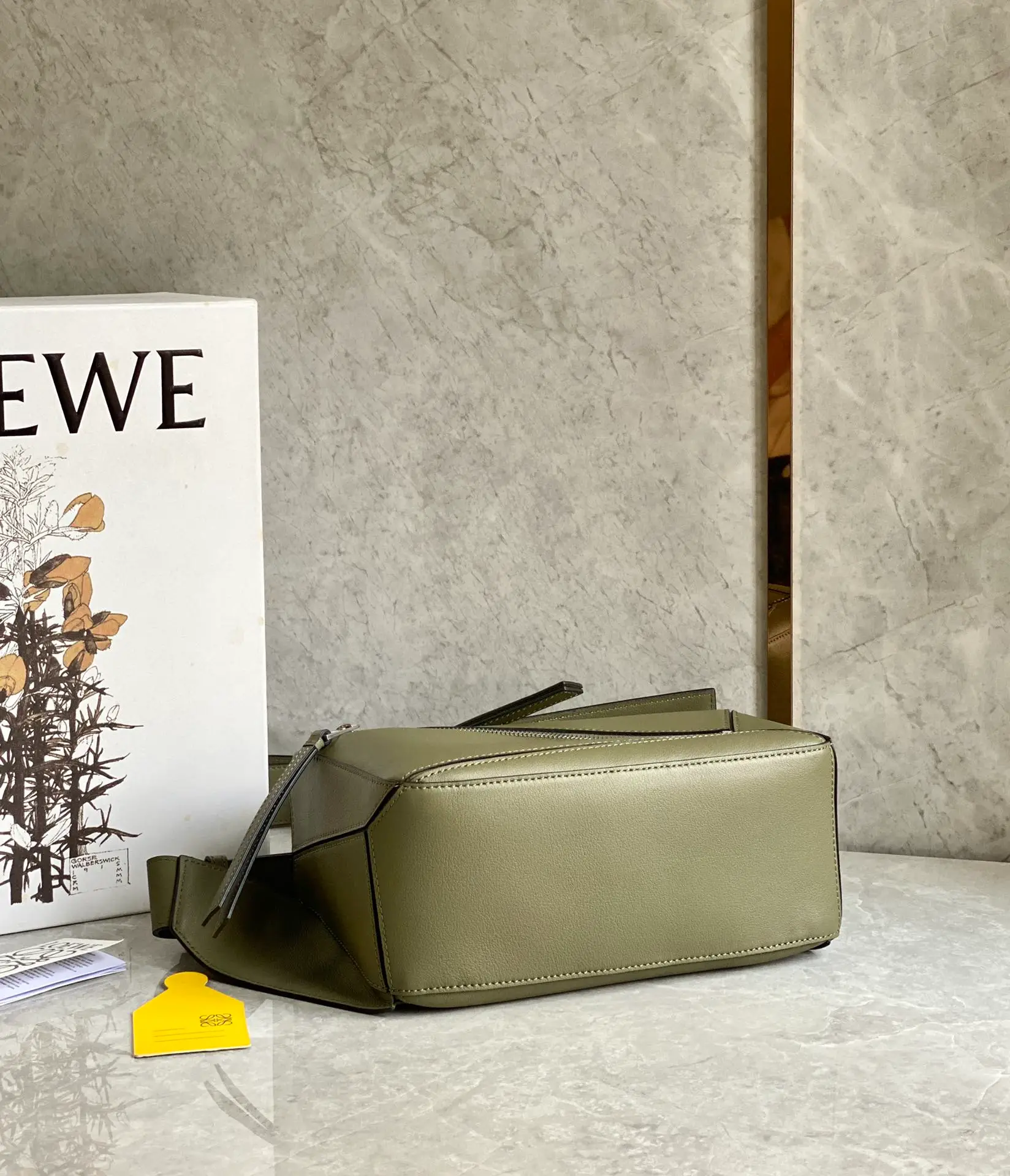 LOEWE-SMALL-PUZZLE-BUMBAG-CLASSIC-CALFSKIN-KHAKI-GREEN-B510P35X09-4160_5 LOEWE SMALL PUZZLE BUMBAG CLASSIC CALFSKIN KHAKI GREEN B510P35X09 4160 5