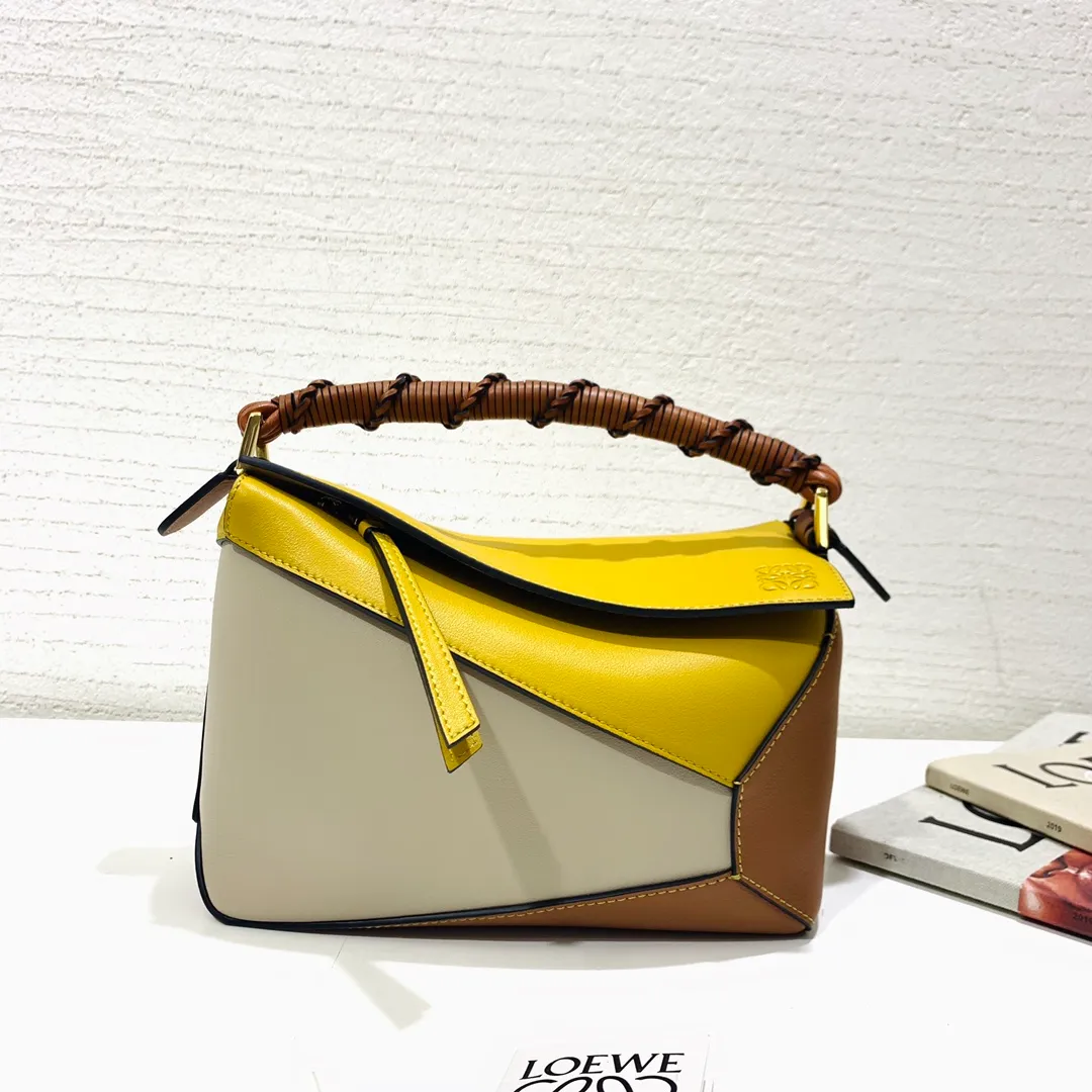 LOEWE-SMALL-PUZZLE-EDGE-BAG-IN-NAPPA-CALFSKIN-MUSTARD-OAT-A510P60X06-8311_3 LOEWE SMALL PUZZLE EDGE BAG IN NAPPA CALFSKIN MUSTARD OAT A510P60X06 8311 3