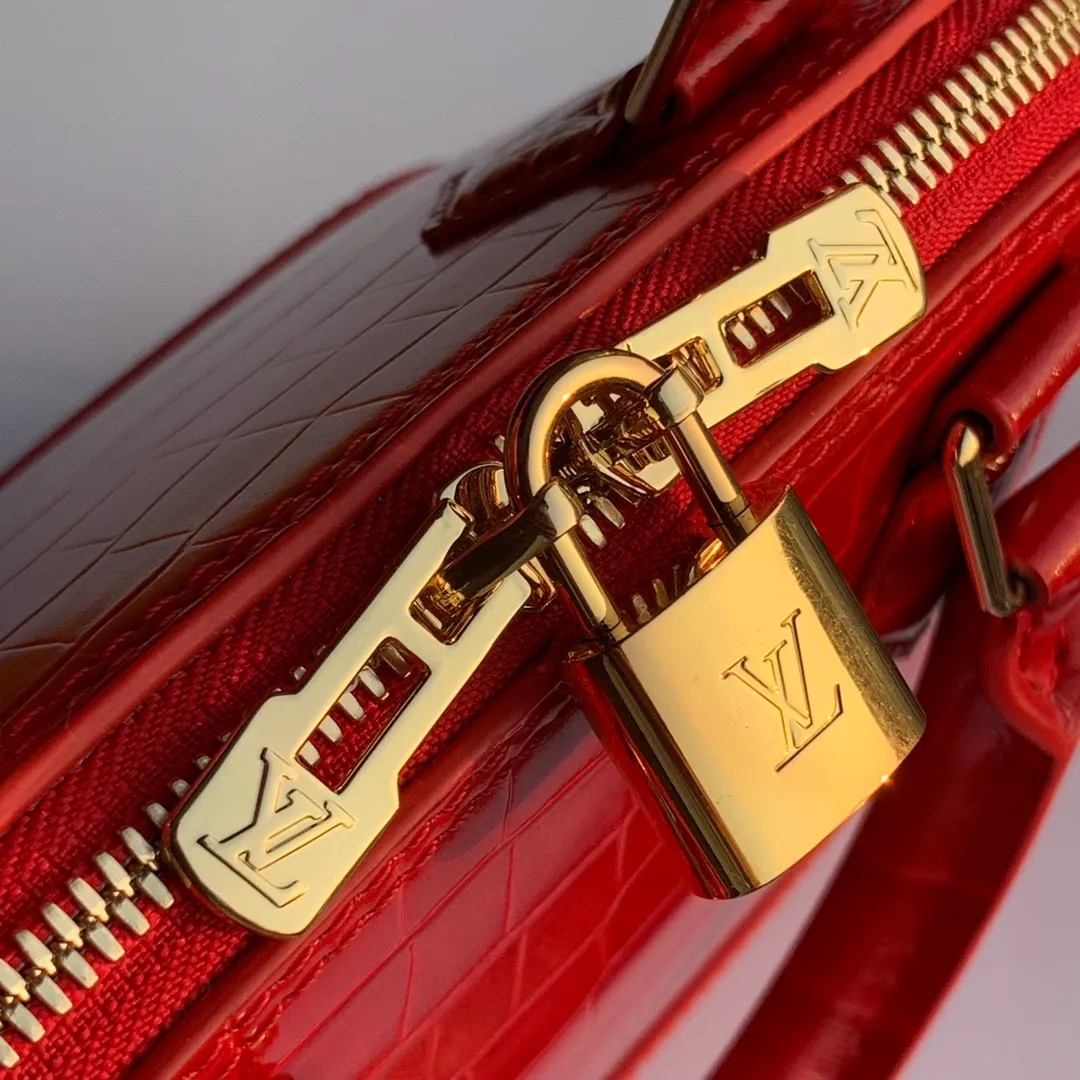 LOUIS VUITTON ALMA BB HANDBAG BRILLIANT ALLIGATOR LEATHER RUBIS RED N93553_6 LOUIS VUITTON ALMA BB HANDBAG BRILLIANT ALLIGATOR LEATHER RUBIS RED N93553 6