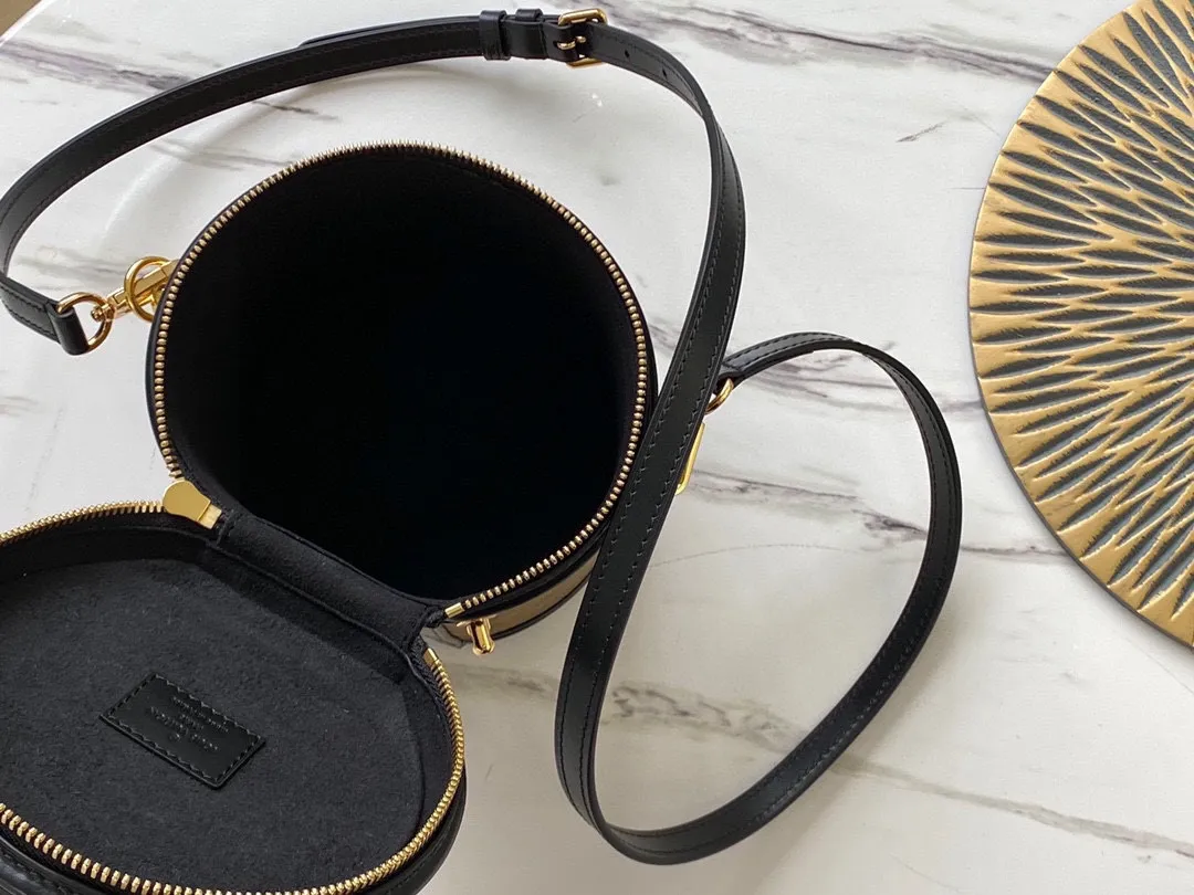 LOUIS VUITTON CANNES MONOGRAM REVERSE CANVAS M43986_8 LOUIS VUITTON CANNES MONOGRAM REVERSE CANVAS M43986 8