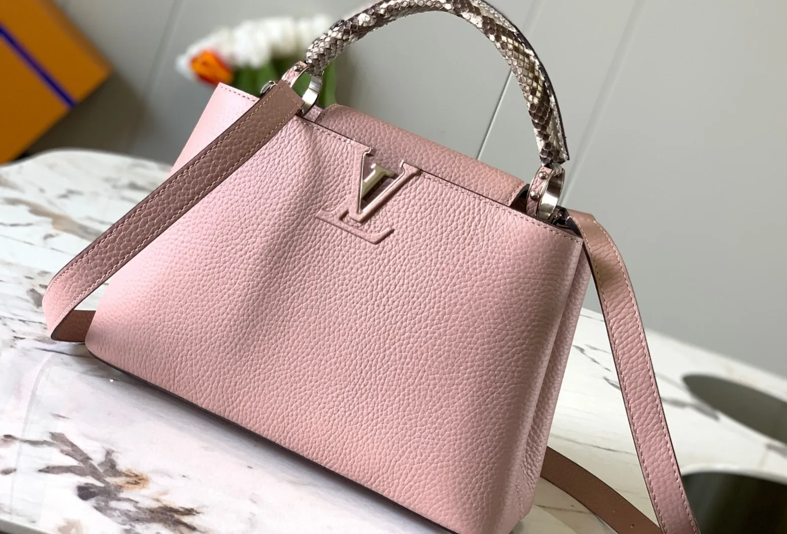 LOUIS VUITTON CAPUCINES BB HANDBAG PYTHON HANDLE TAURILLON LEATHER PINK N92042_1 LOUIS VUITTON CAPUCINES BB HANDBAG PYTHON HANDLE TAURILLON LEATHER PINK N92042 1